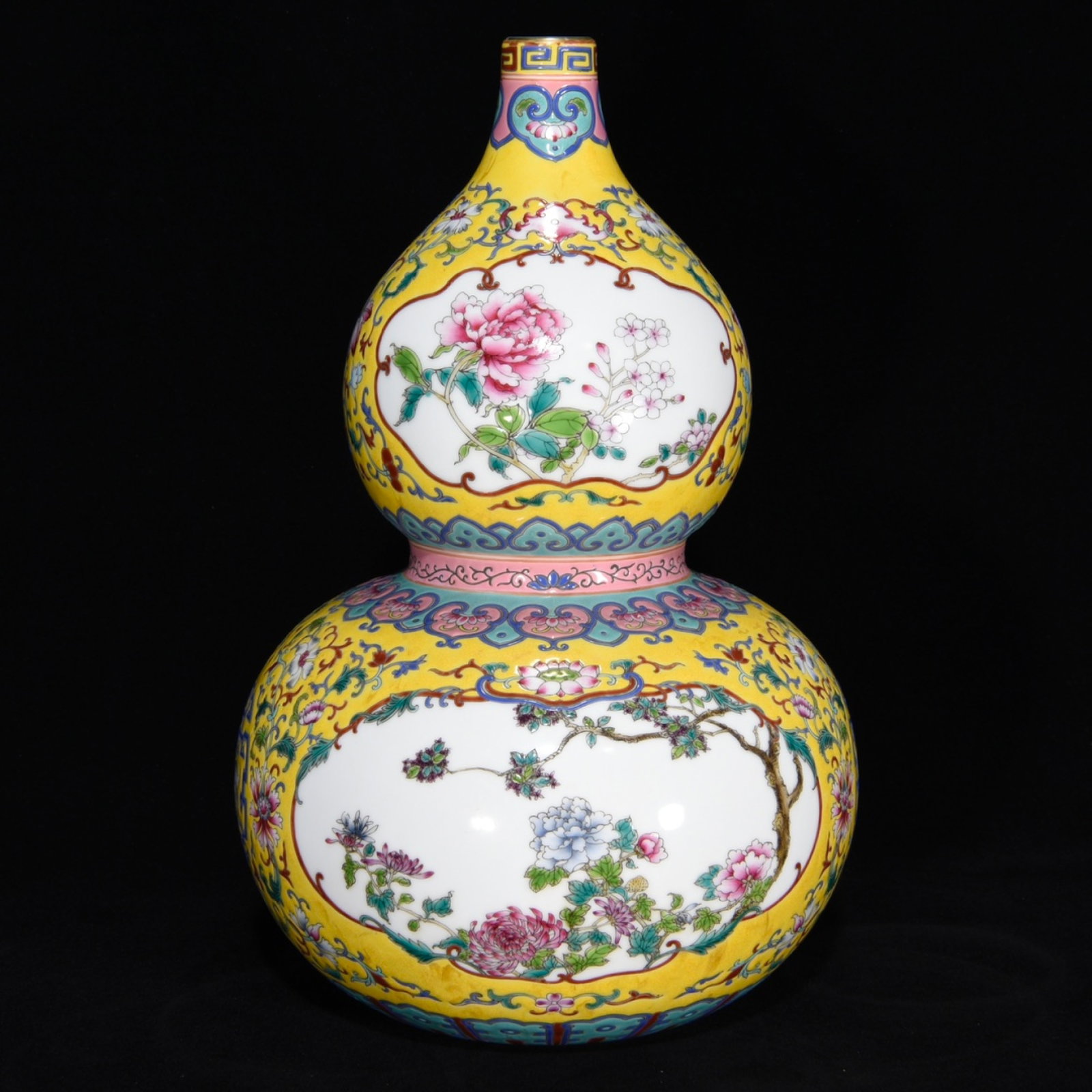 A Rare Enamel Flower and Bird Pattern Gourd-Shaped Vase: A Rare Enamel Flower and Bird Pattern Gourd-Shaped Vase,Qing Dynasty,China,Qianlong Six-Character Mark,Size:13inx8.7in 珐琅彩花鸟纹葫芦瓶,中
