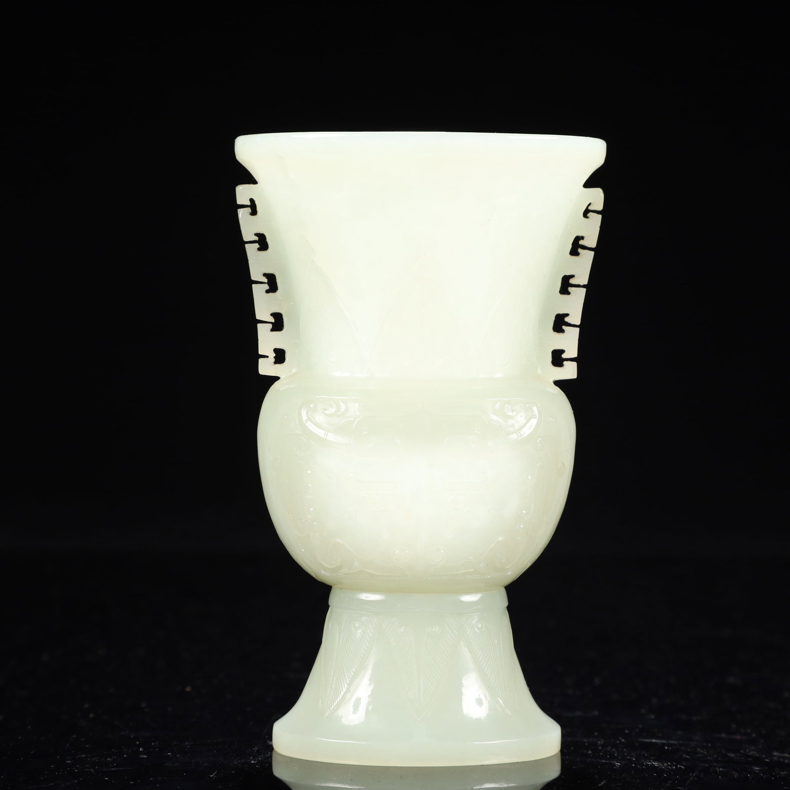 An Exquisite Greenish Jade Beast-Face Pattern Double-Ears Vase: An Exquisite Greenish Jade Beast-Face Pattern Double-Ears Vase,Qing Dynasty, China,Size:2.8inx2inx4.9in,Weight:200g 青白玉兽面纹双耳瓶,中