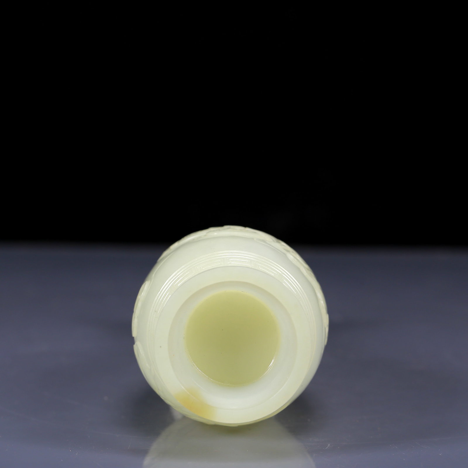 An Exquisite White Jade Flower Pattern Vase - 8