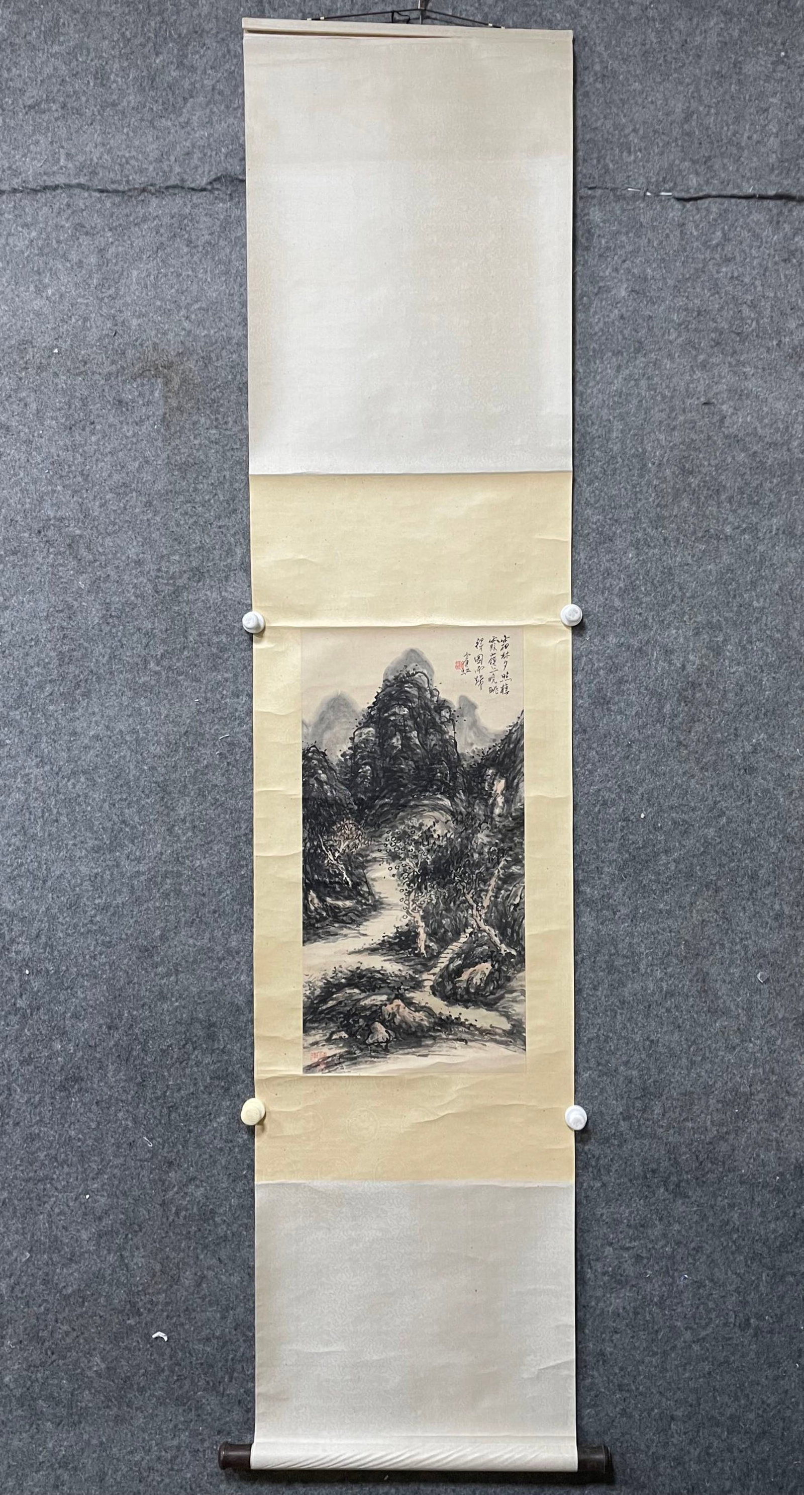 A Chinese Vertical Scroll Ink Painting of Landscape on Paper: A Chinese Vertical Scroll Ink Painting of Landscape on Paper,Huang Binhong,Size:13.4inx26.8in 一幅中国水墨山水画立轴,黄宾&