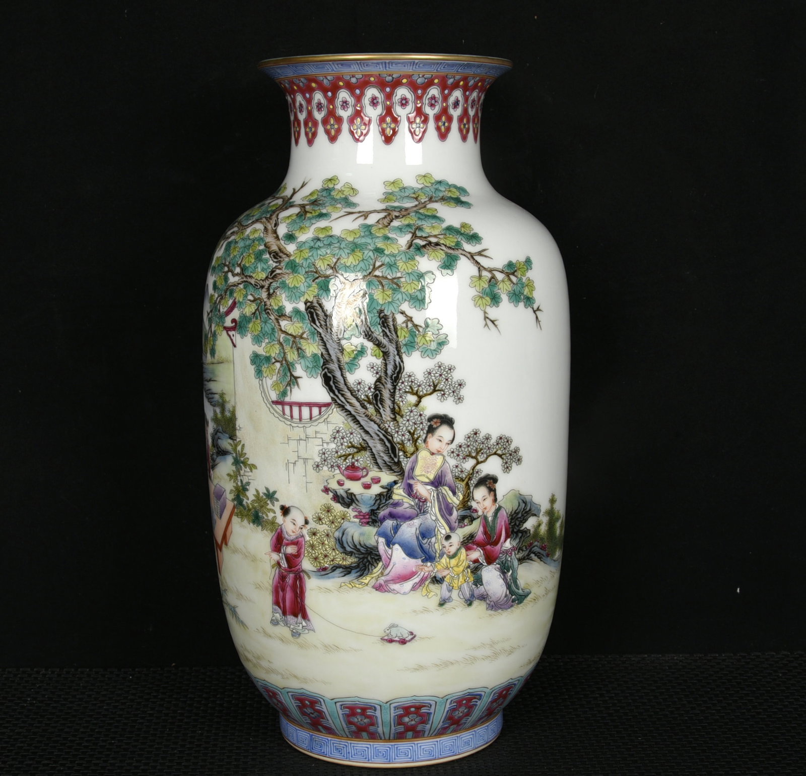 A Rare Enamel Character and Story Pattern Vase: A Rare Enamel Character and Story Pattern Vase,Qing Dynasty,China,Qianlong Six-character Mark,Size:13.4inx7.5in 珐琅彩人物故事纹瓶,中国