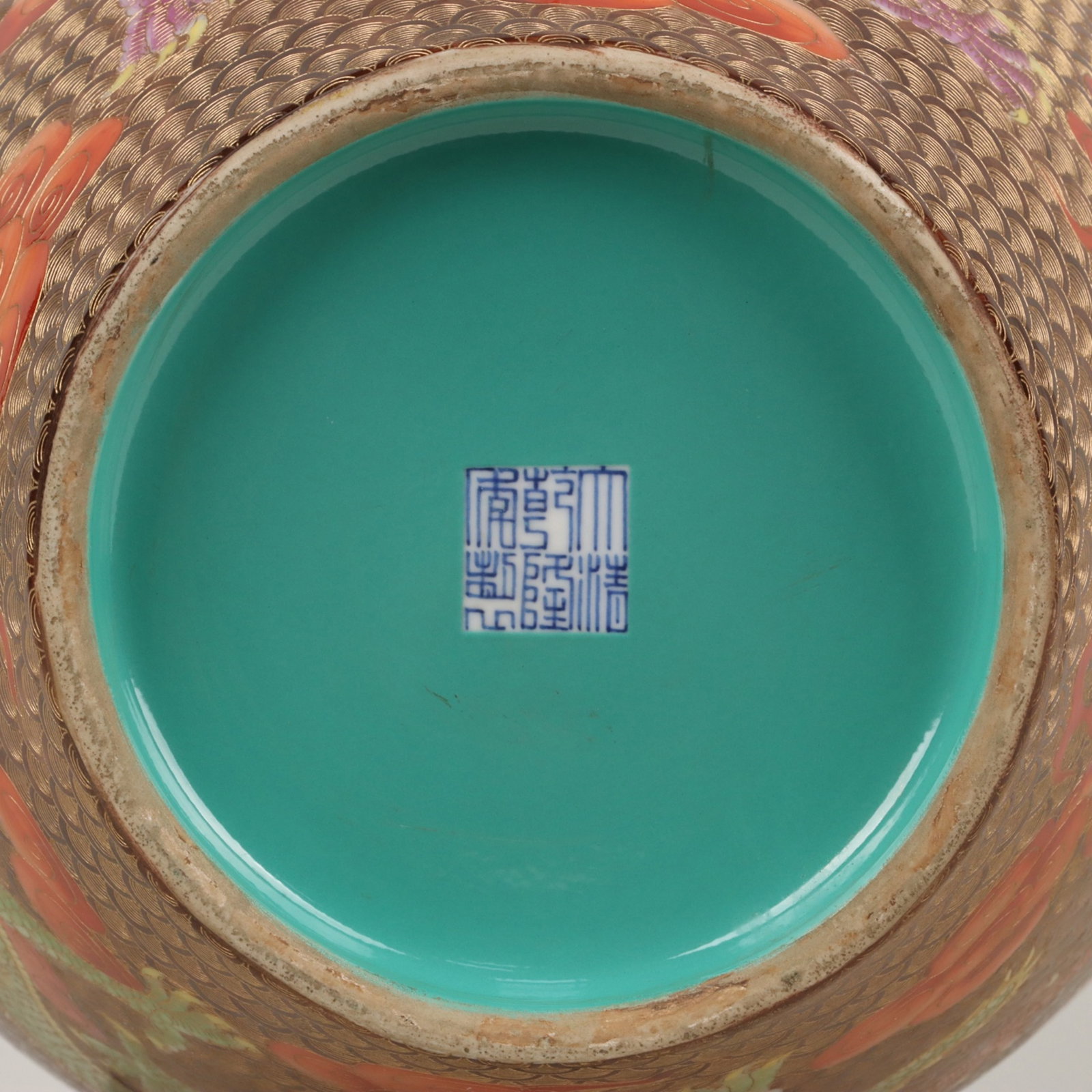 A Huge Enamel Auspicious Cloud and Dragon Pattern Vase - 8