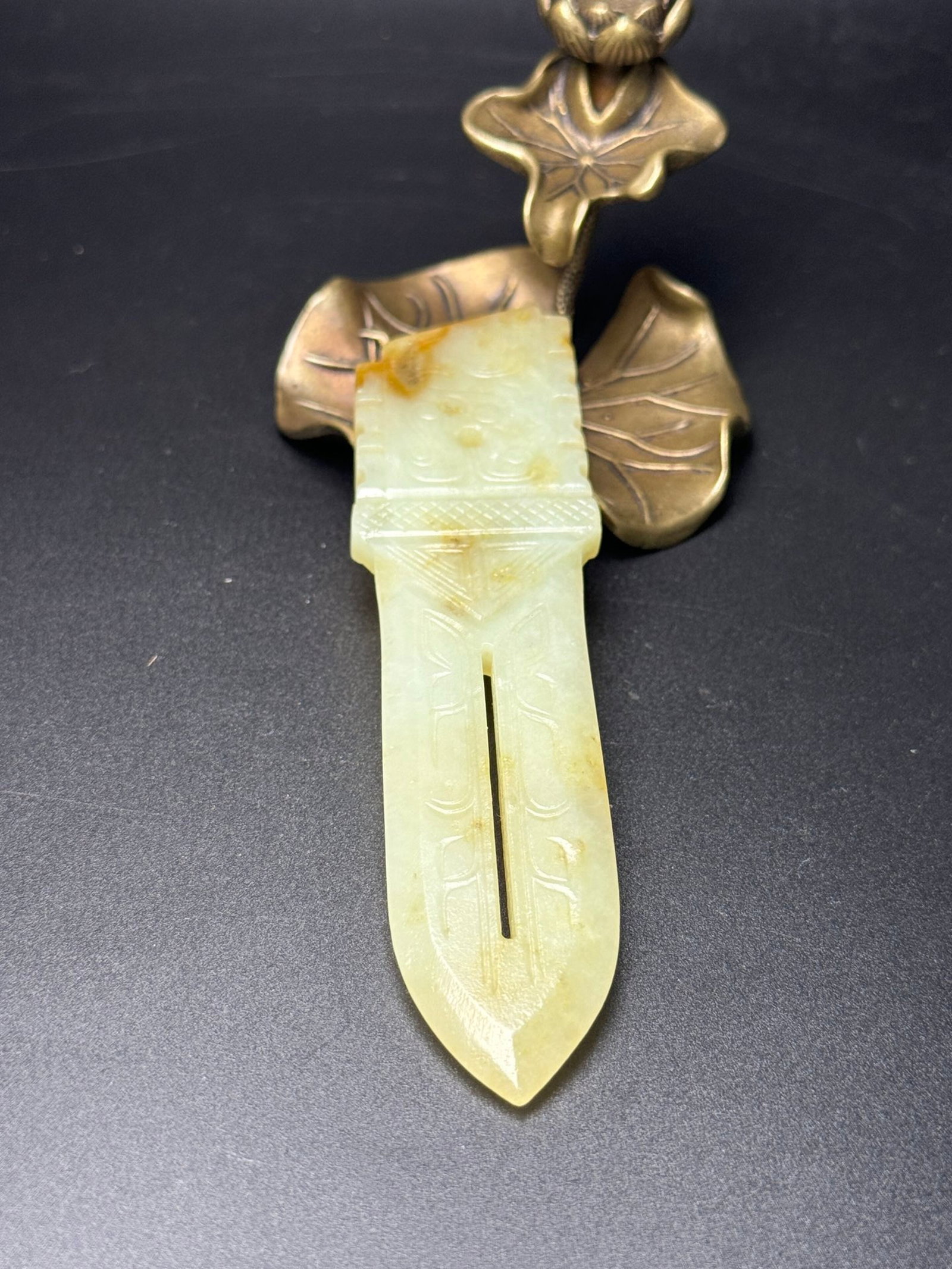 An Exquisite White Jade Sword - 4