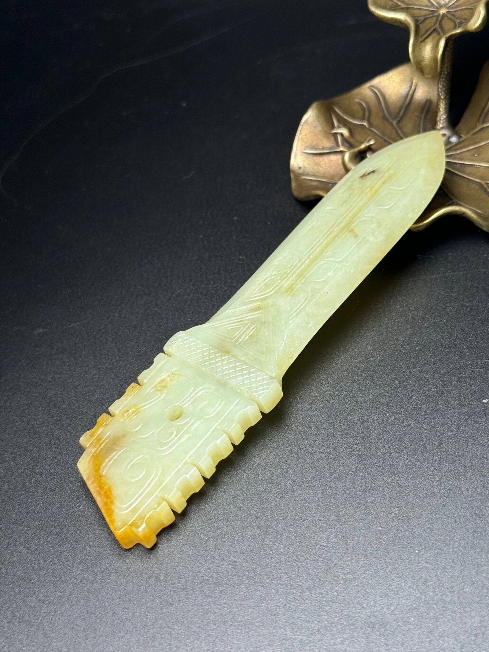 An Exquisite White Jade Sword - 6