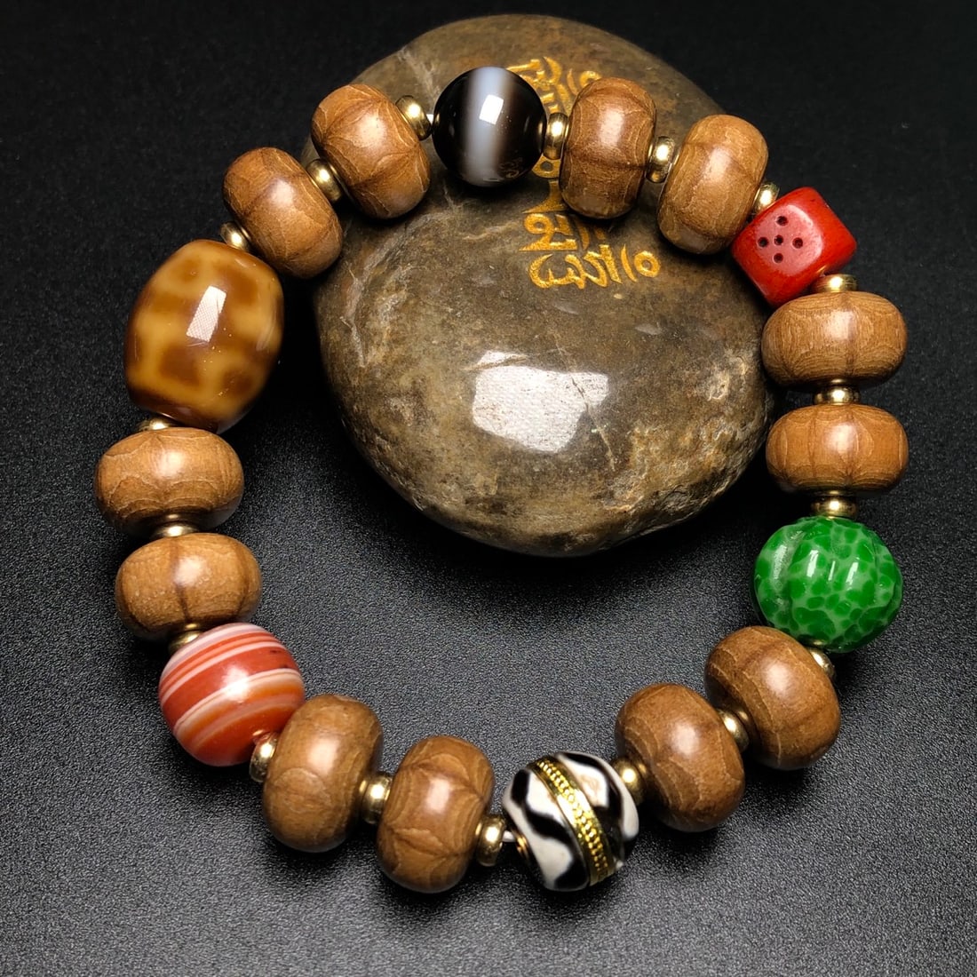 A Precious Dzi Bead Bracelets - 2