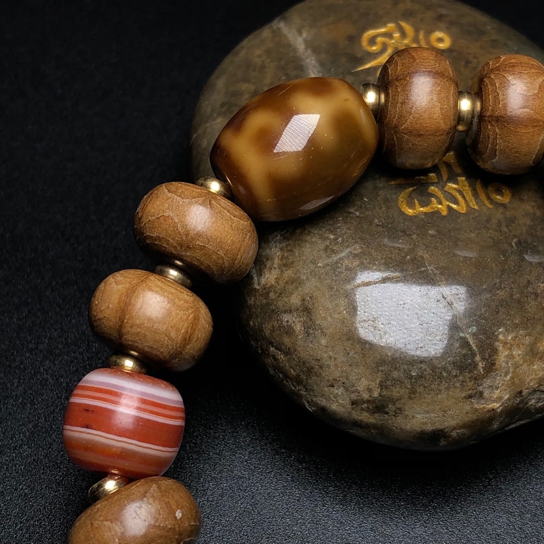 A Precious Dzi Bead Bracelets - 6