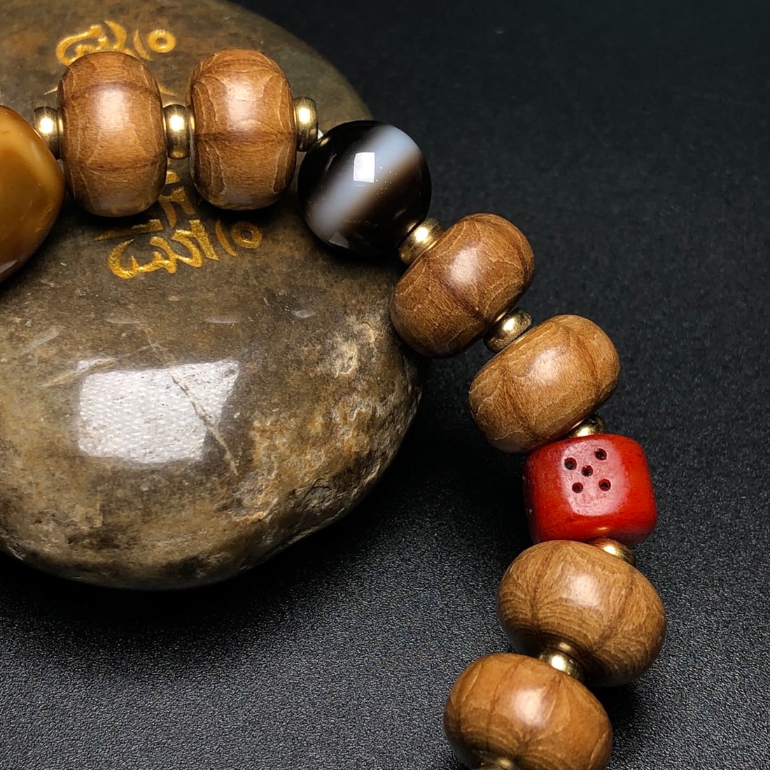 A Precious Dzi Bead Bracelets - 7