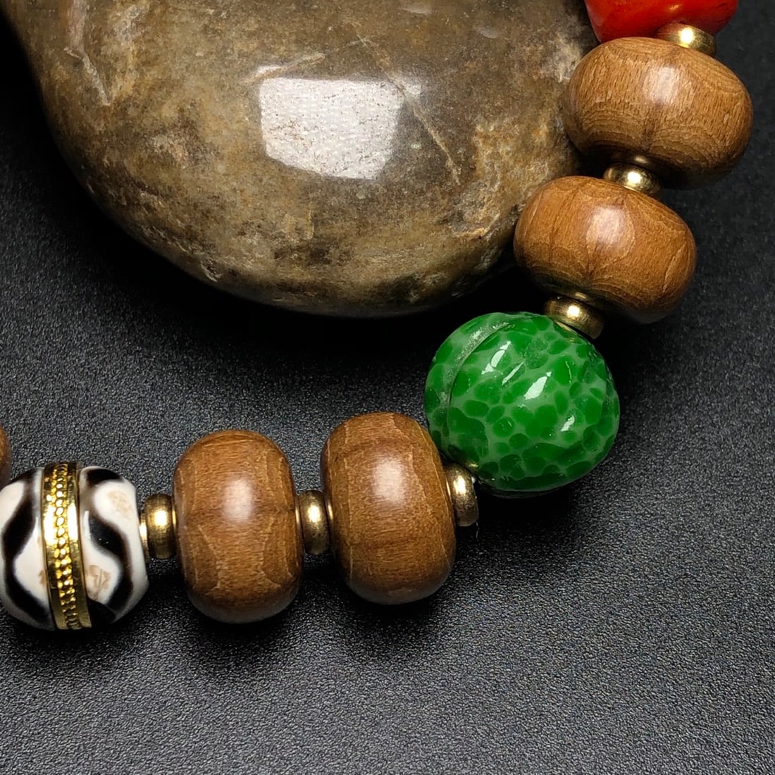 A Precious Dzi Bead Bracelets - 8