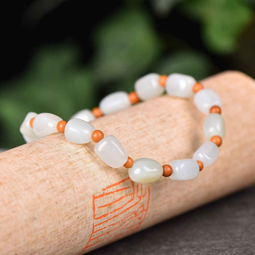 An Exquisite White Jade Bracelets - 4