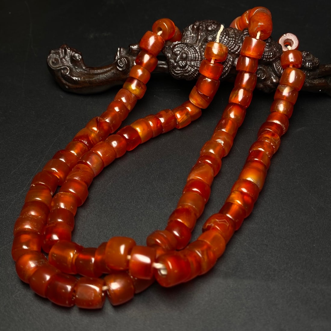 A Precious Agate Necklace: A Precious Agate Necklace,Size:10mmx7mm*100 玛瑙项链
