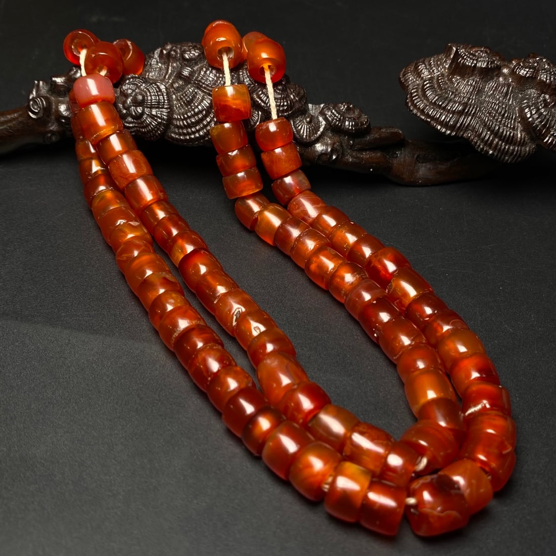 A Precious Agate Necklace - 7