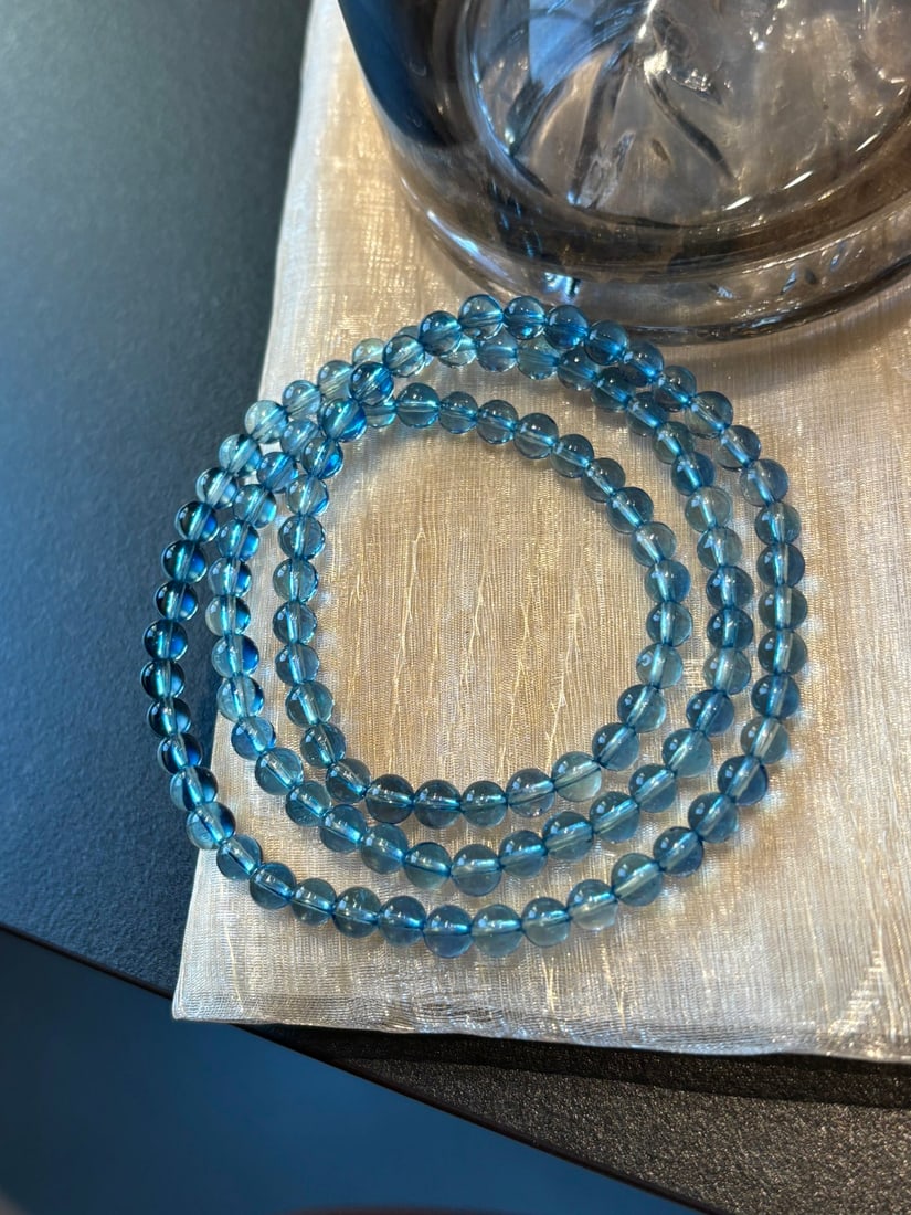 An Exquisite Aquamarine Bracelet: An Exquisite Aquamarine Bracelet,Size:5.3mm,Weight:21g 海蓝宝手串