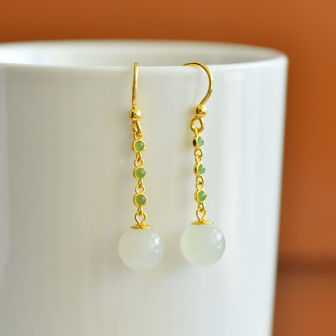 A Pair of Exquisite Sterling Silver-Gold Plated Inlaid White Jade Earrings,Inlaid Jaspers: A Pair of Exquisite Sterling Silver-Gold Plated Inlaid White Jade Earrings,Inlaid Jasper,Size:10mmx10mm 一对纯银镀金镶白玉耳环,嵌