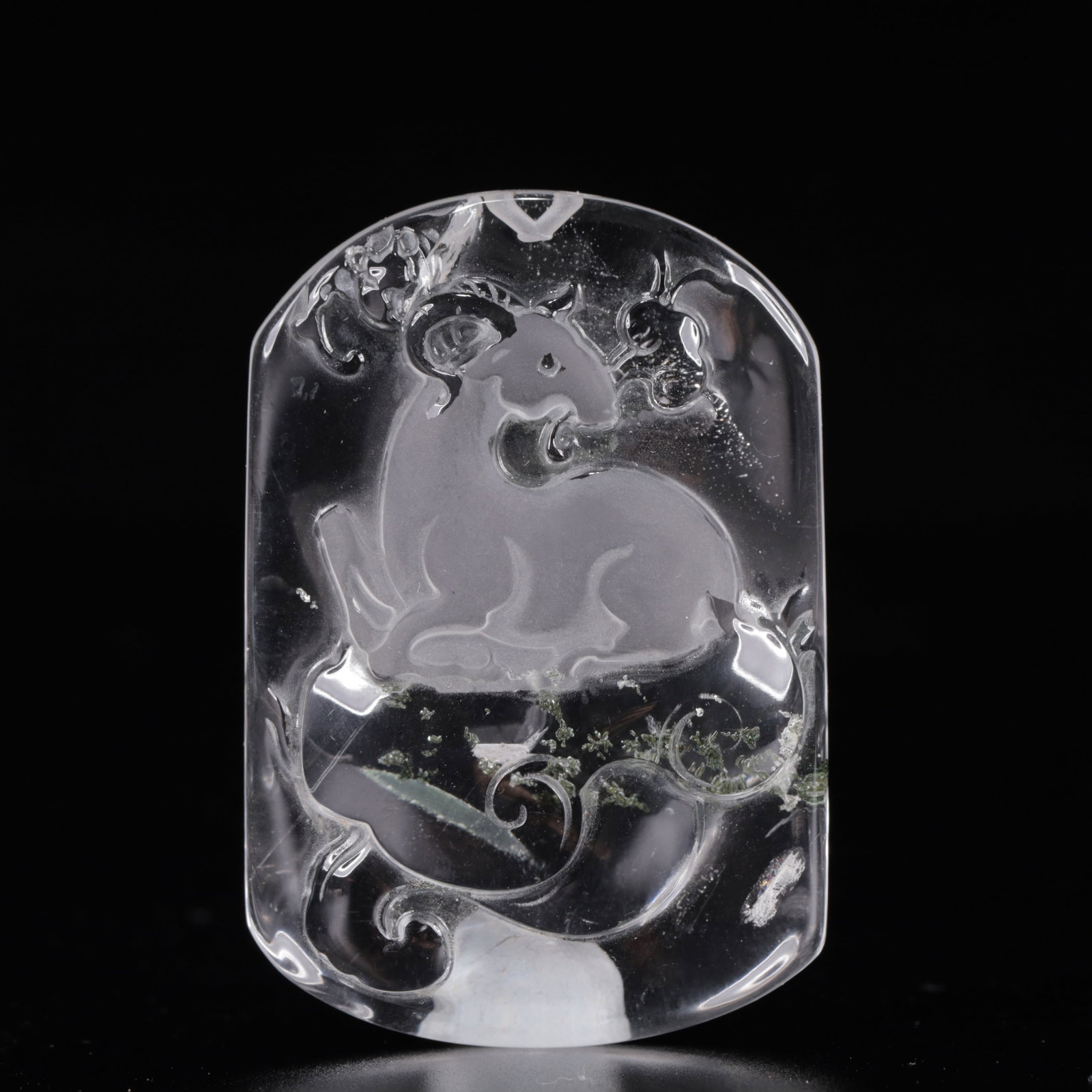 An Exquisite Crystal Sheep Pendant: An Exquisite Crystal Sheep Pendant,Size:1.6inx0.4inx2.4in,Weight:54g 水晶羊形挂件