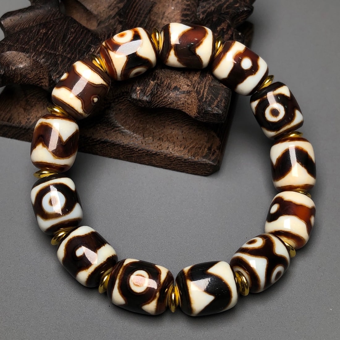 A Precious Dzi Bead Bracelets - 5
