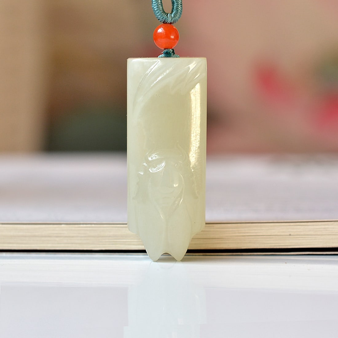 An Exquisite White Jade Cicada Pendant: An Exquisite White Jade Cicada Pendant,Size:15mmx39mm 白玉蝉挂件