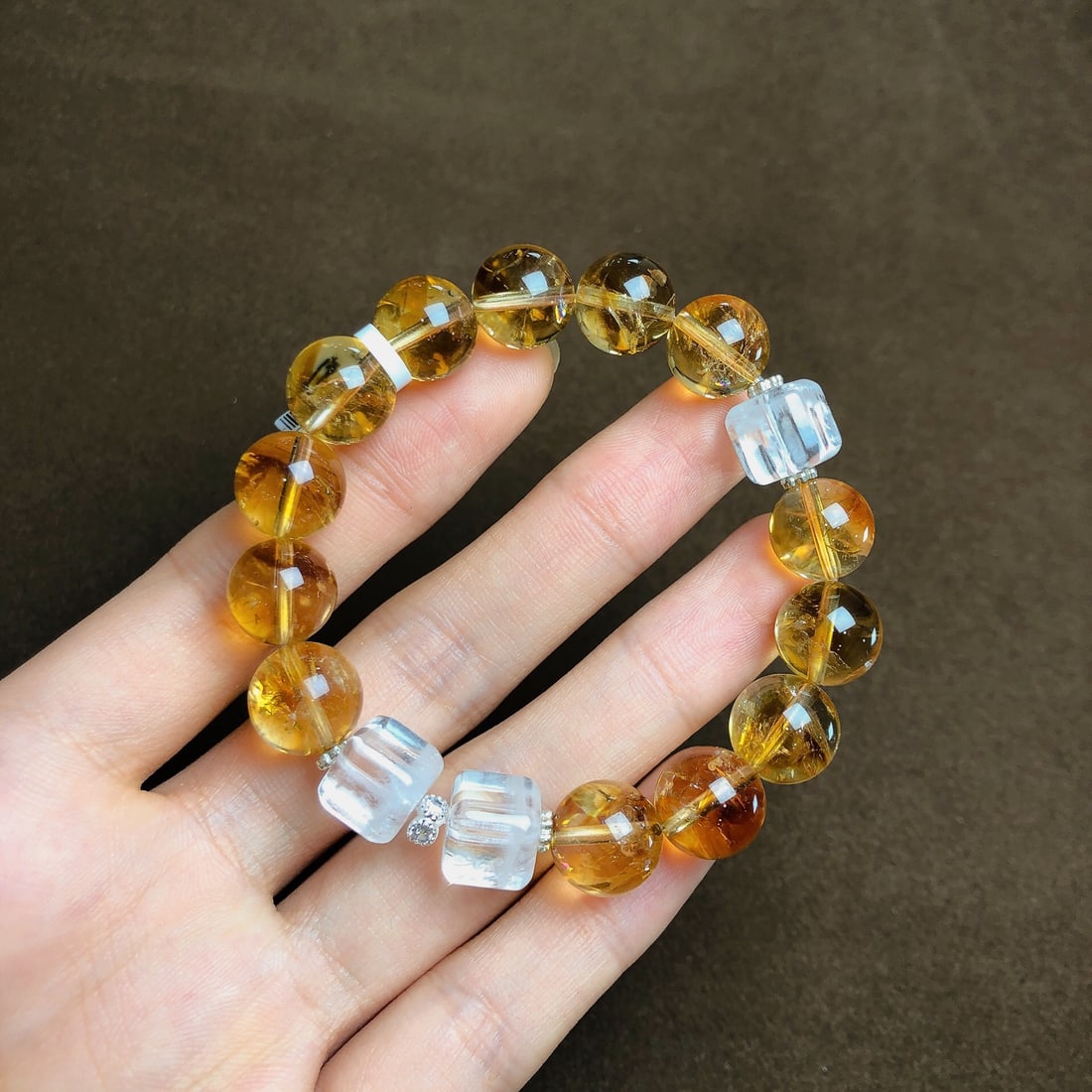 An Exquisite Crystal Bracelets - 2