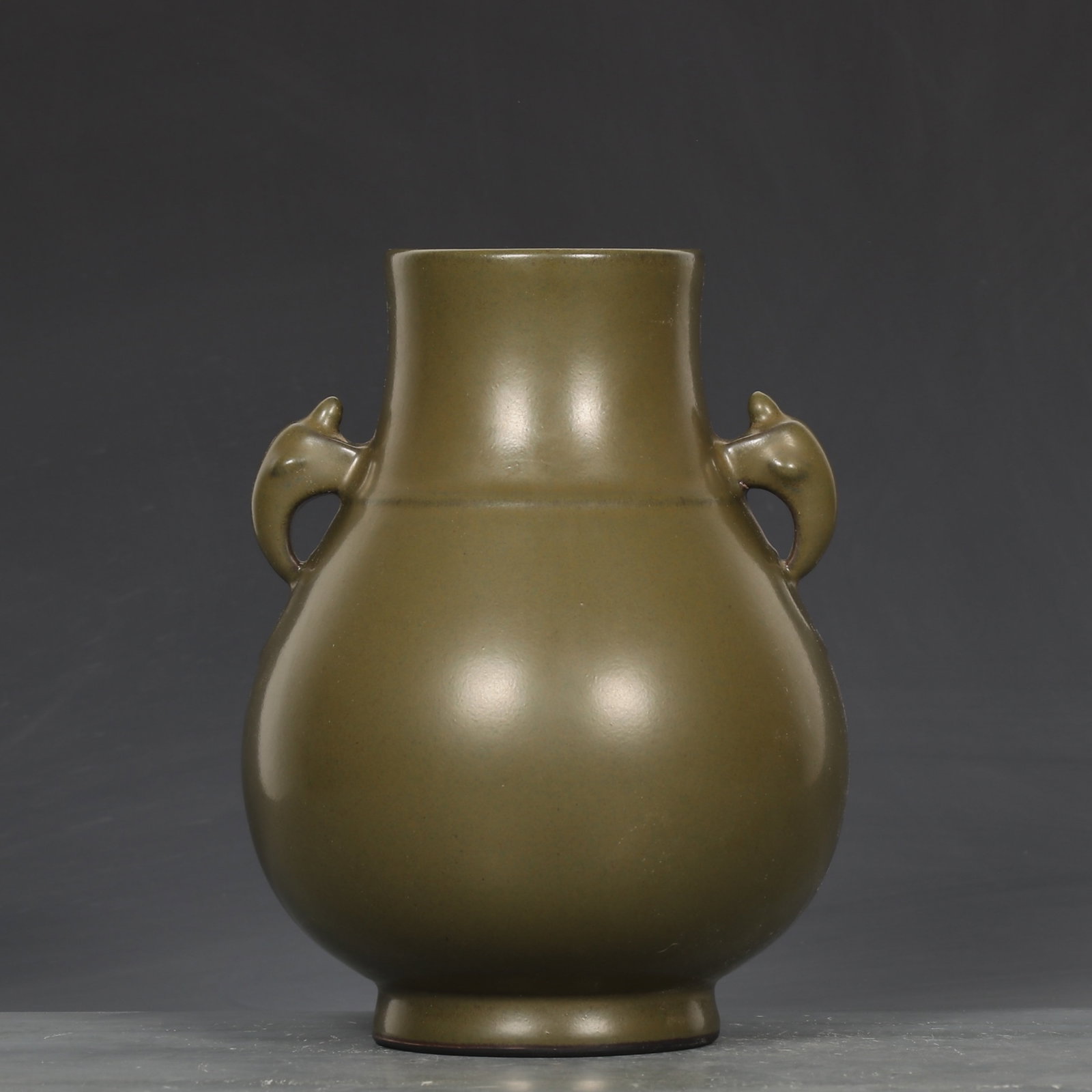 An Exquisite Teadust Glazed Double-Ears Vase: An Exquisite Teadust Glazed Double-Ears Vase,Qing Dynasty,China,Qianlong Six-character Mark,Size:7.9inx5.9in 茶叶末釉双耳瓶,中国清代,&