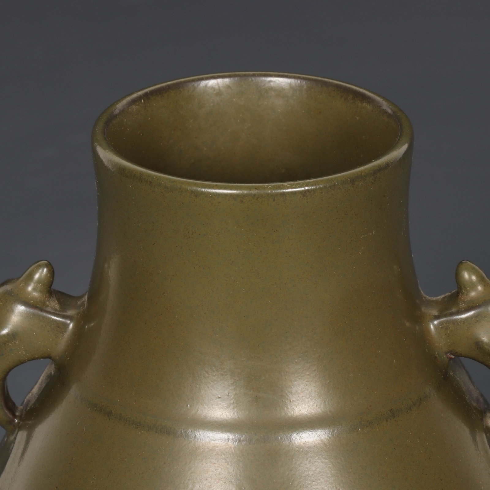 An Exquisite Teadust Glazed Double-Ears Vase - 3