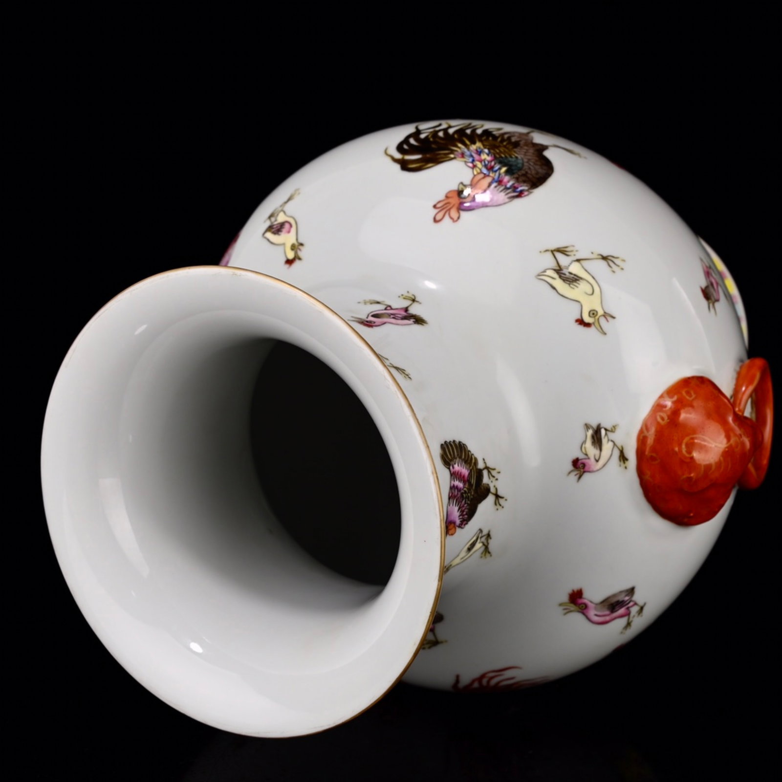 An Exquisite Enamel Rooster Pattern Elephant-Ears Vase - 8