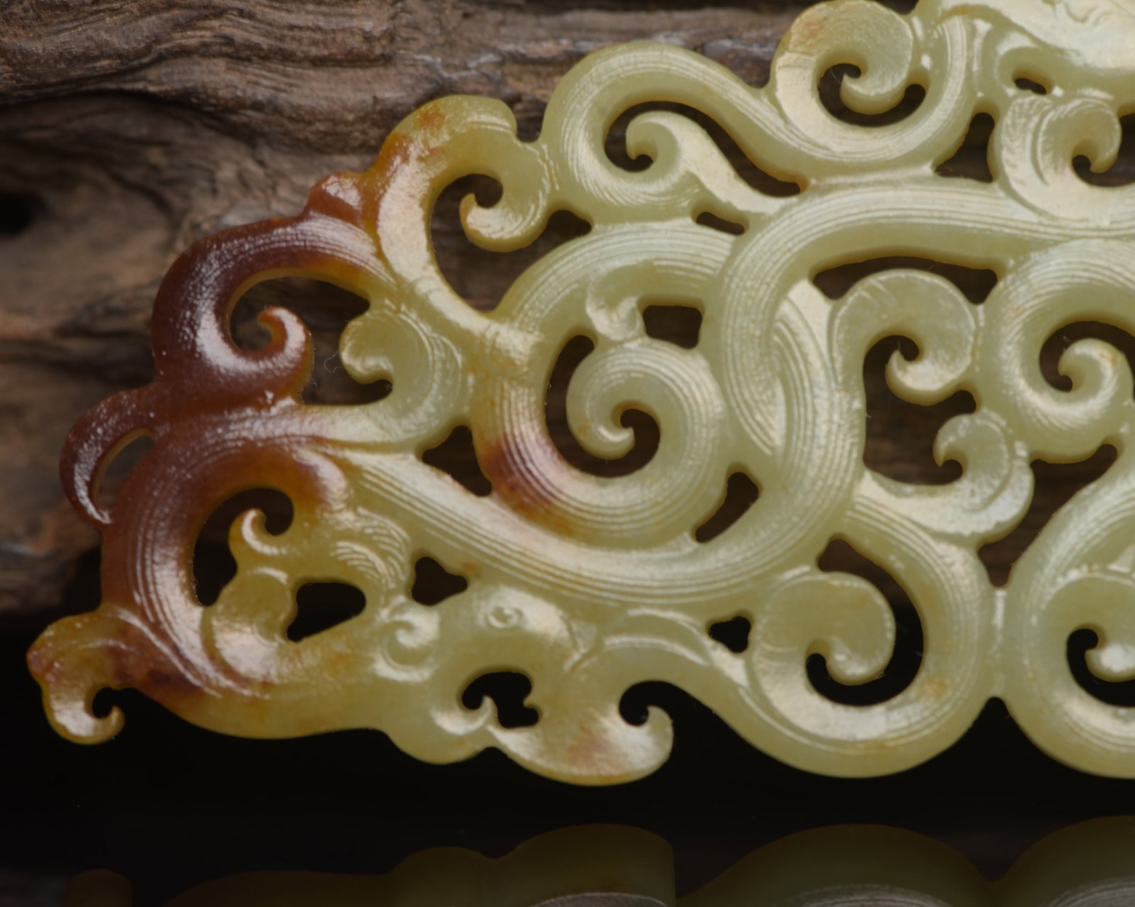 An Exquisite White Jade Phoenix Pattern Pendant - 4