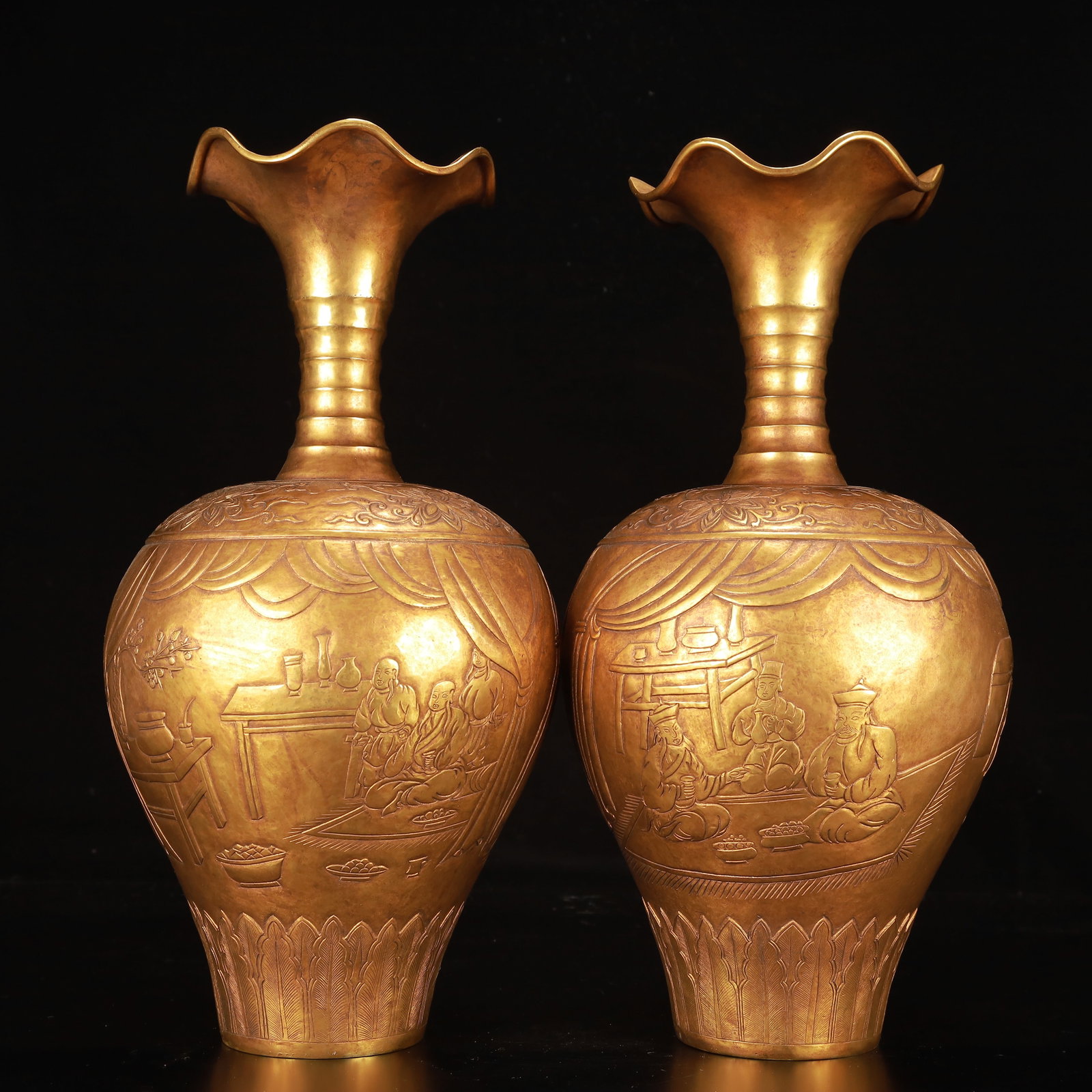 A Pair of Rare Gilt Bronze Figure Pattern Vases: A Pair of Rare Gilt Bronze Figure Pattern Vases,Qing Dynasty, China,Size:7.5inx13.8in,Weight:3700g 一对铜鎏金人物纹瓶,中国清