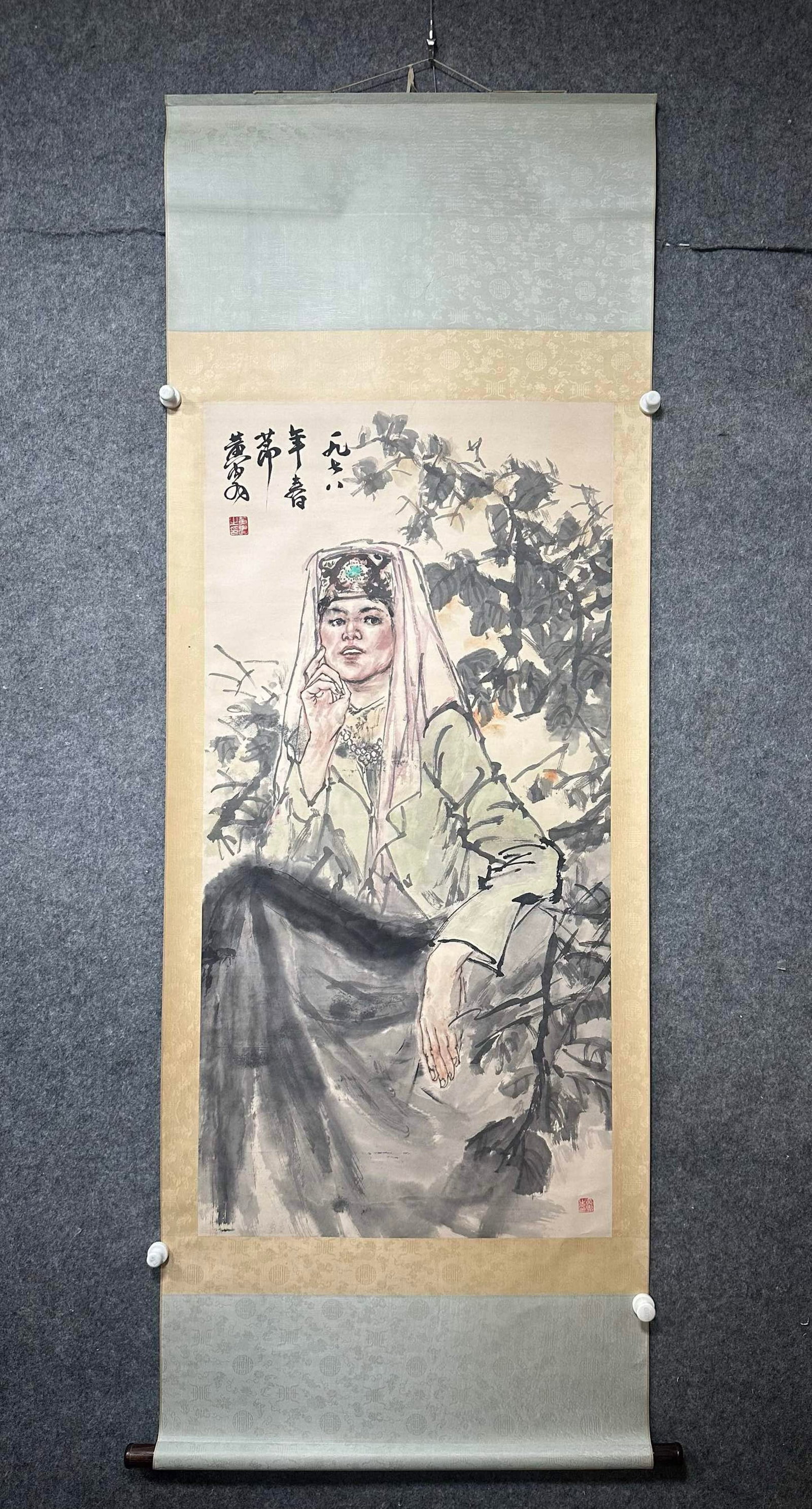 A Chinese Vertical Scroll Ink Painting of Figure on Paper: A Chinese Vertical Scroll Ink Painting of Figure on Paper,Huang Zhou,Size:26.4inx53.1in 一幅中国水墨人物画立轴,黄胄