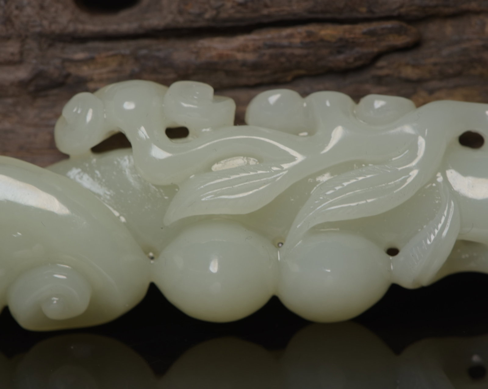 An Exquisite White Jade Ganoderma lucidum Pattern Ruyi - 5