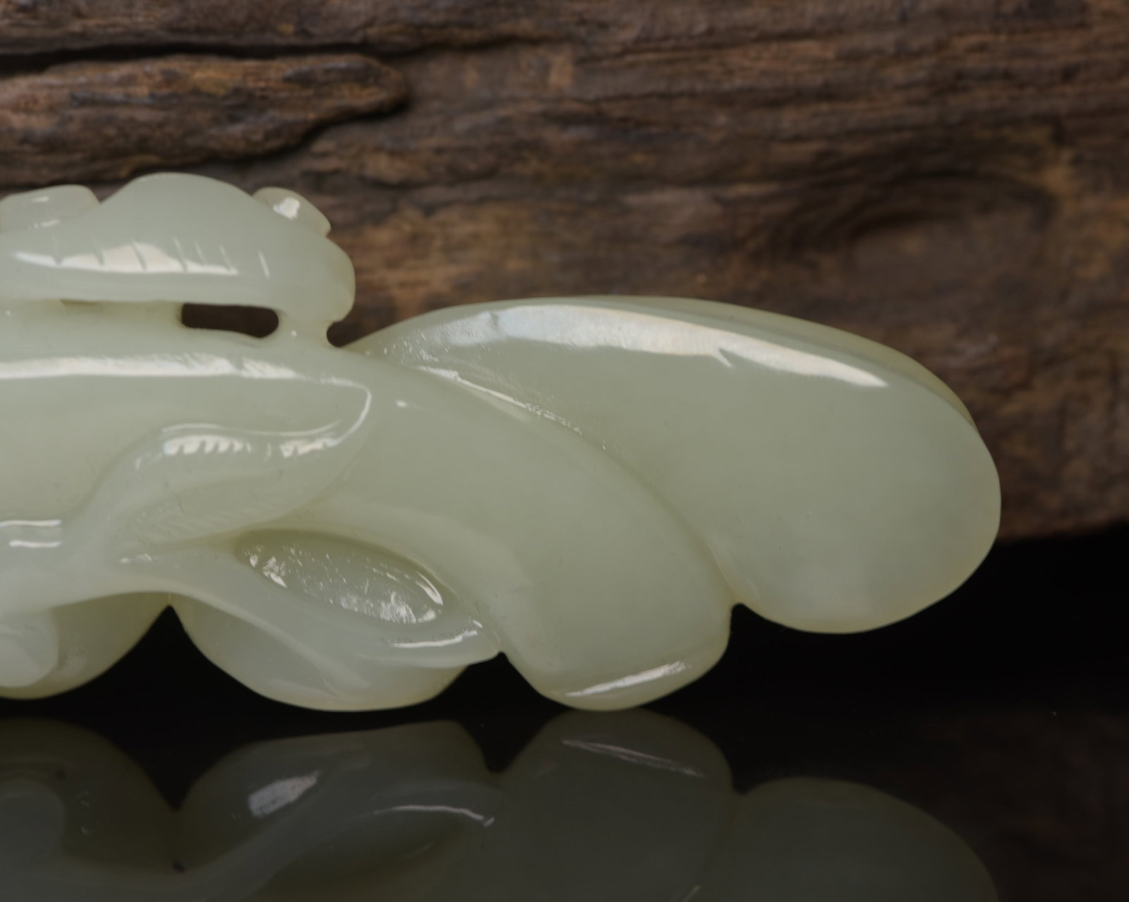 An Exquisite White Jade Ganoderma lucidum Pattern Ruyi - 9