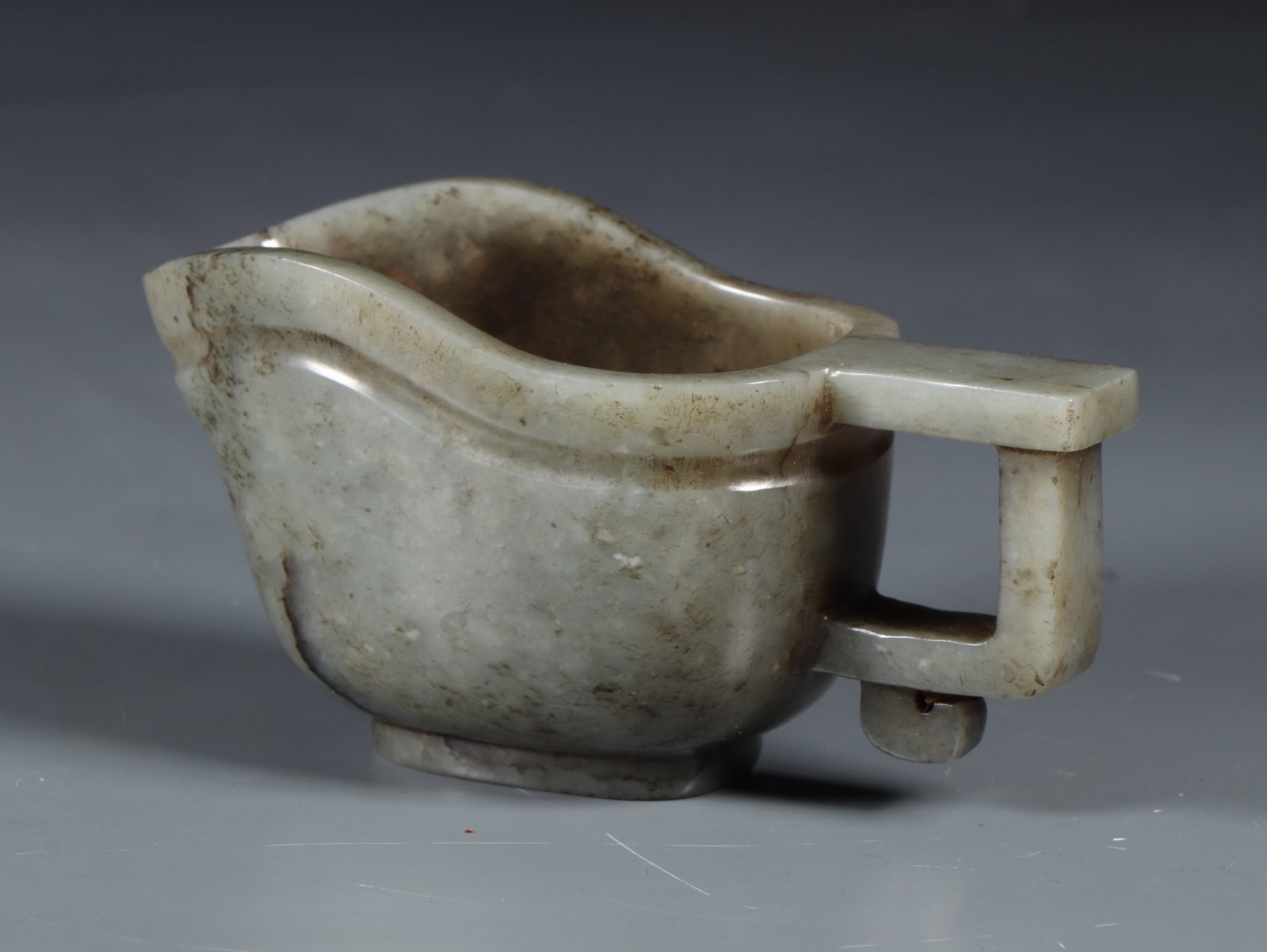 An Exquisite White Jade Cup - 5