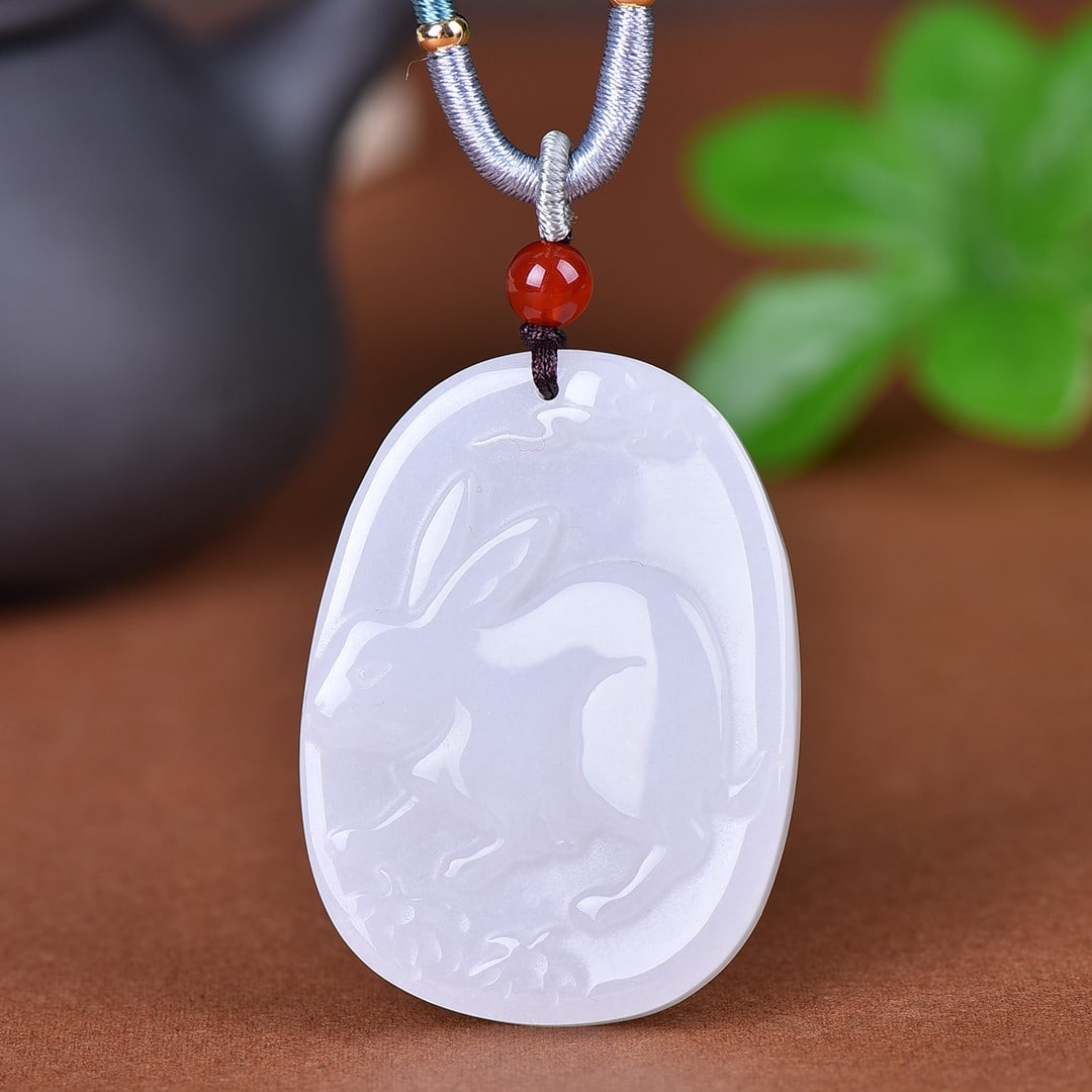 An Exquisite Jadeite Rabbit Pattern Pendant - 2