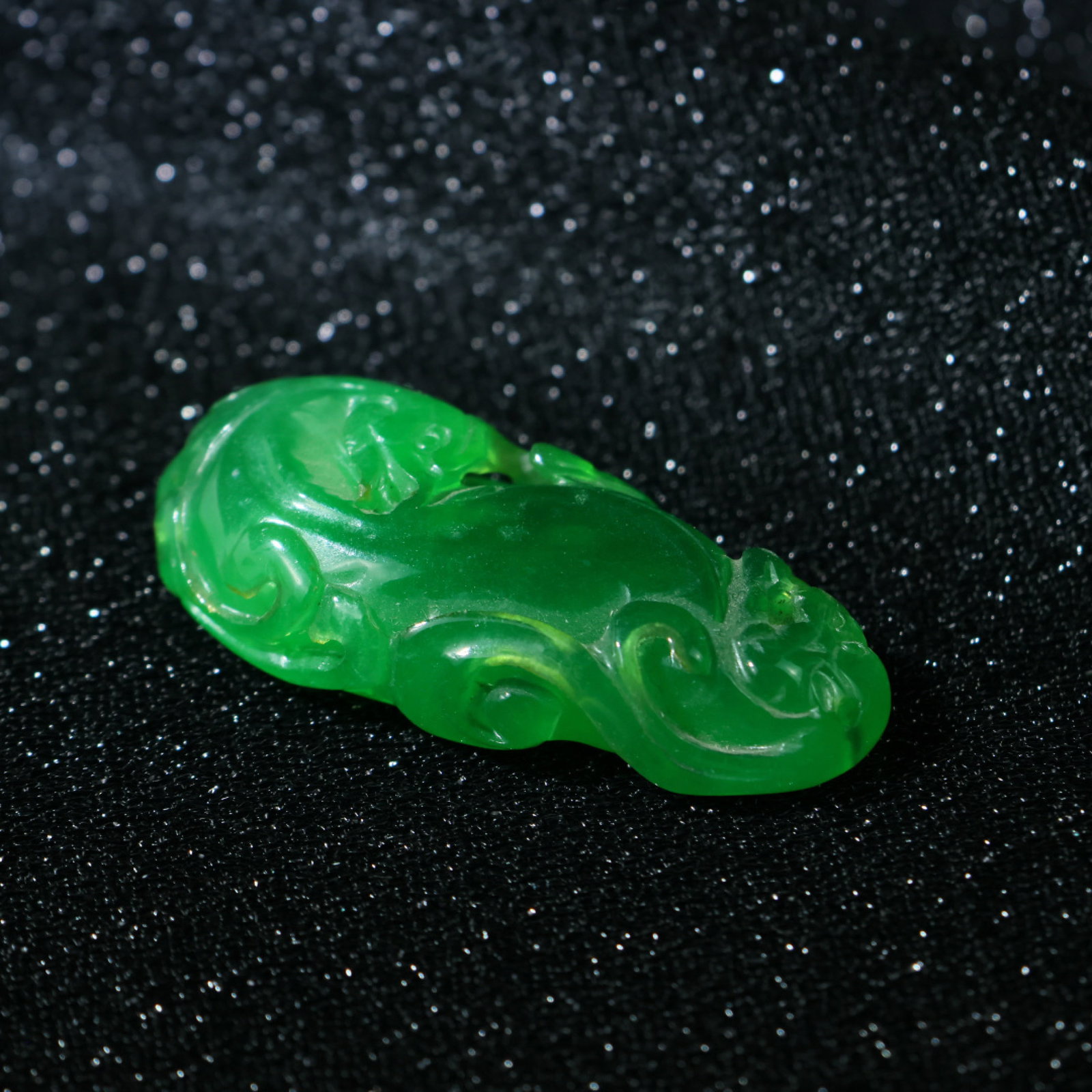 An Exquisite Pendant - 5