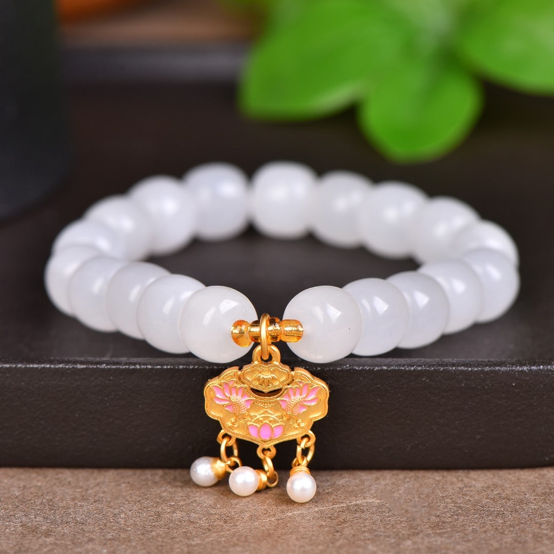 An Exquisite White Jade Bracelets - 4