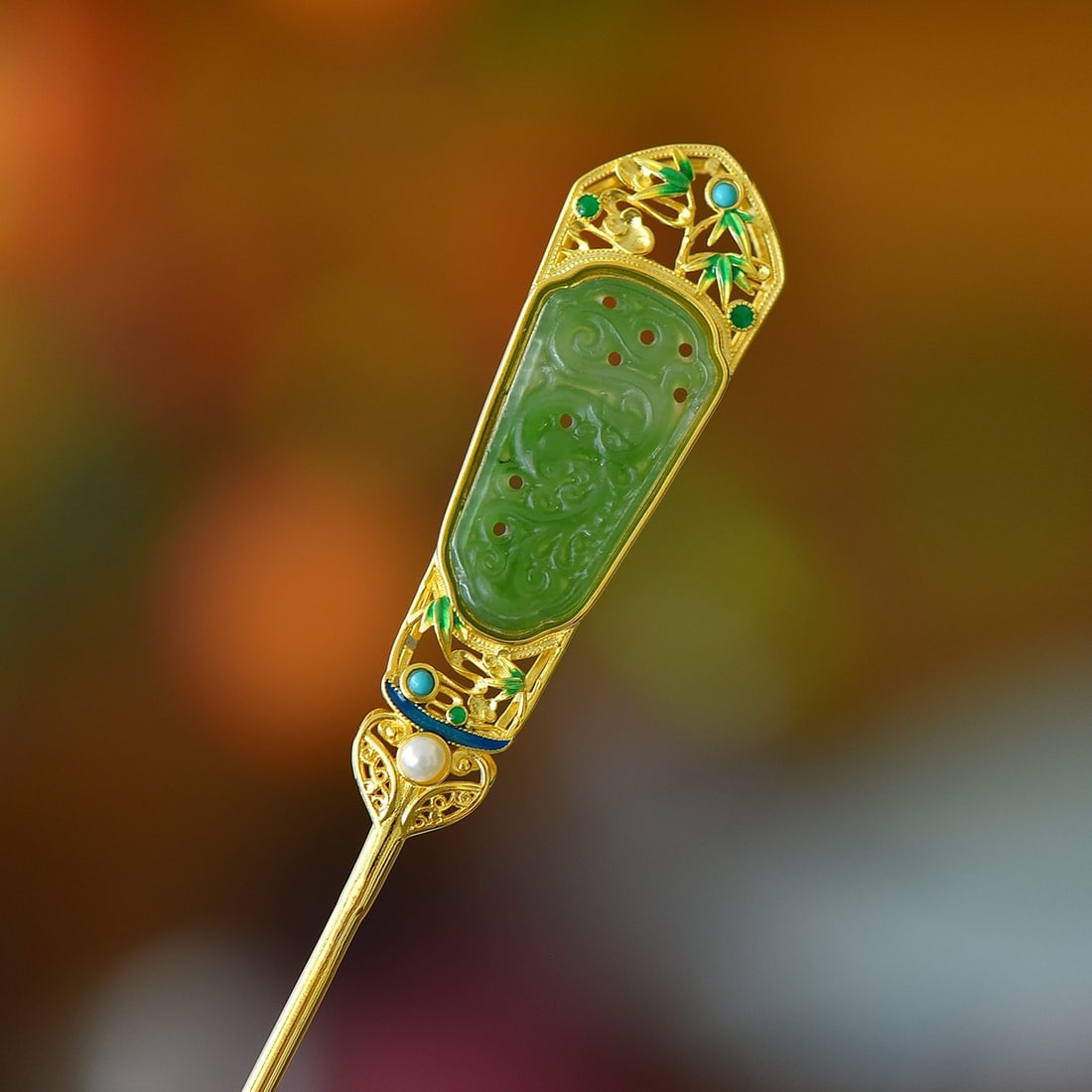 An Exquisite Sterling Silver-Gold Plated Inlaid Jasper Hairpin: An Exquisite Sterling Silver-Gold Plated Inlaid Jasper Hairpin,Size:16mmx30mm 纯银镀金镶碧玉发簪