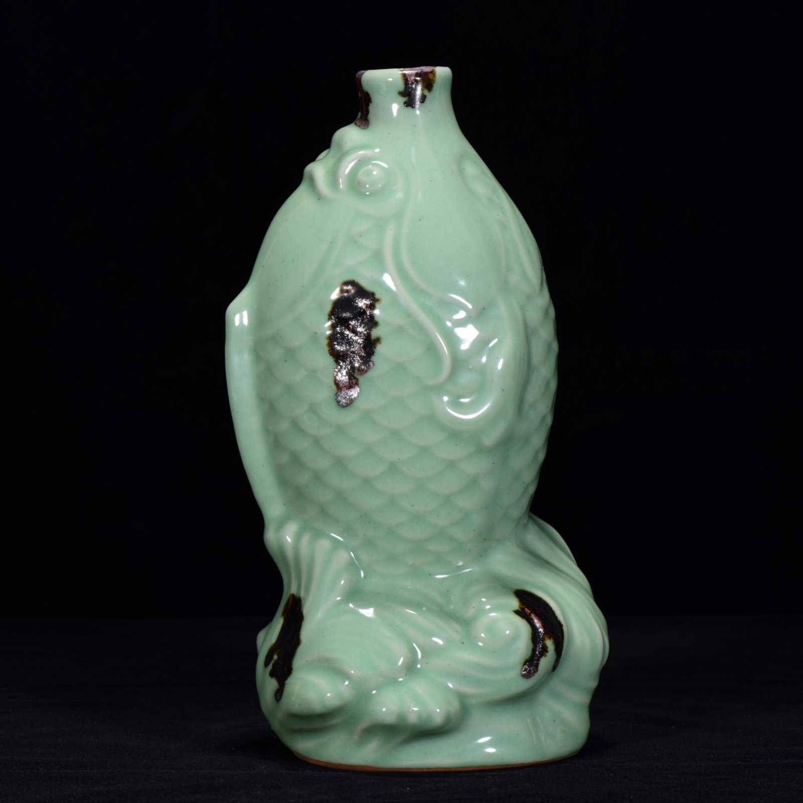 An Exquisite Longquan yao Fish Vase (1 of 8)
