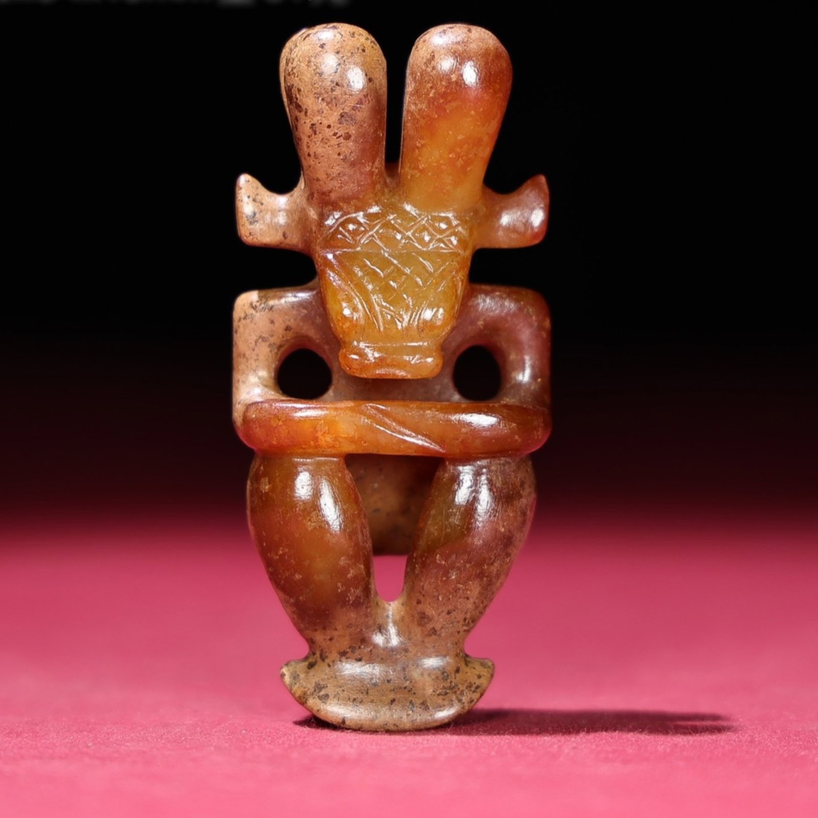 An Exquisite White Jade Figure Ornament: An Exquisite White Jade Figure Ornament,Qing Dynasty,China,Size:75mmx34mmx16mm,Weight:51g 白玉人物摆件,中国清代