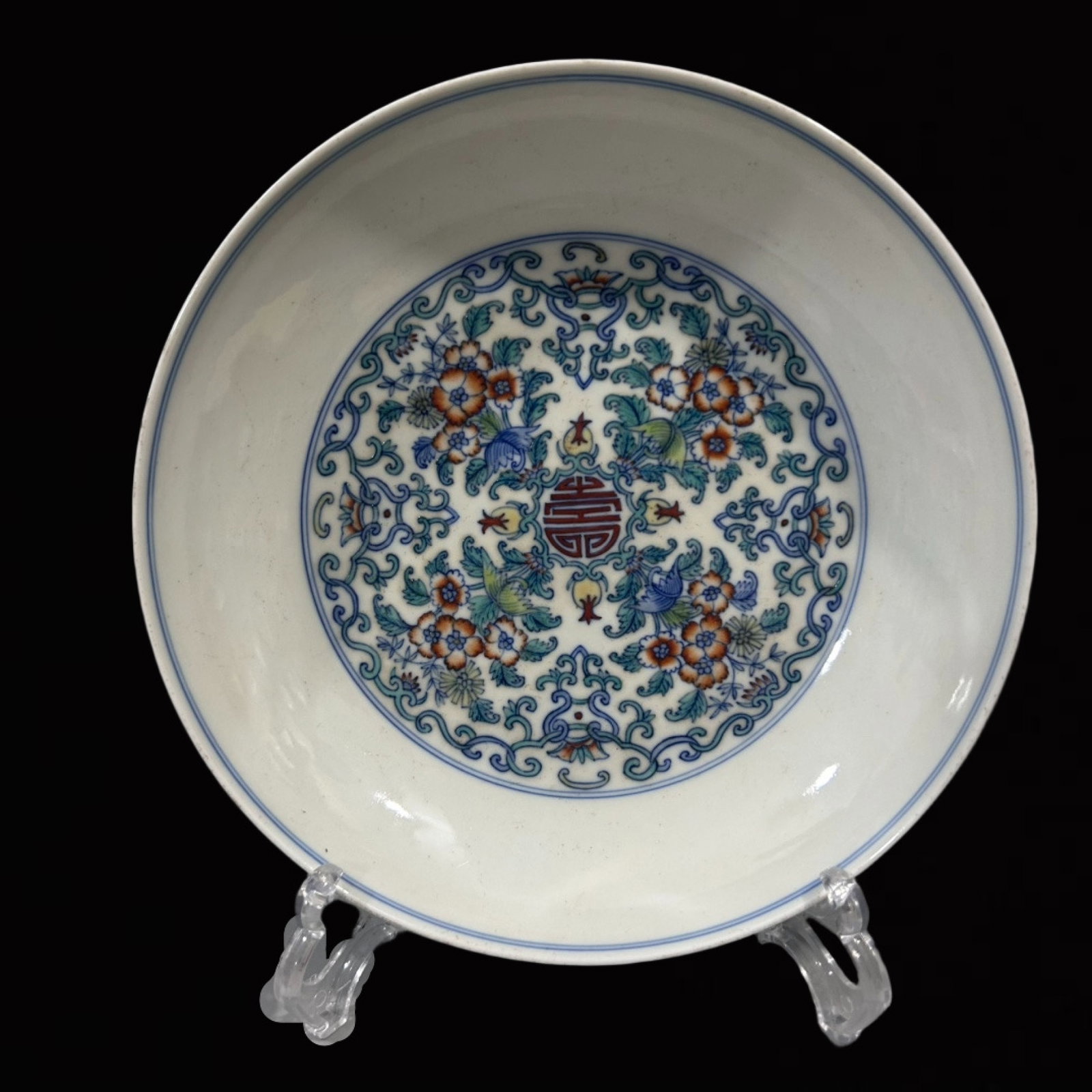 An Exquisite Doucai Lotus Pattern Plate: An Exquisite Doucai Lotus Pattern Plate,Qing Dynasty,China,Yongzheng Six-character Mark,Size:8.1inx1.8in