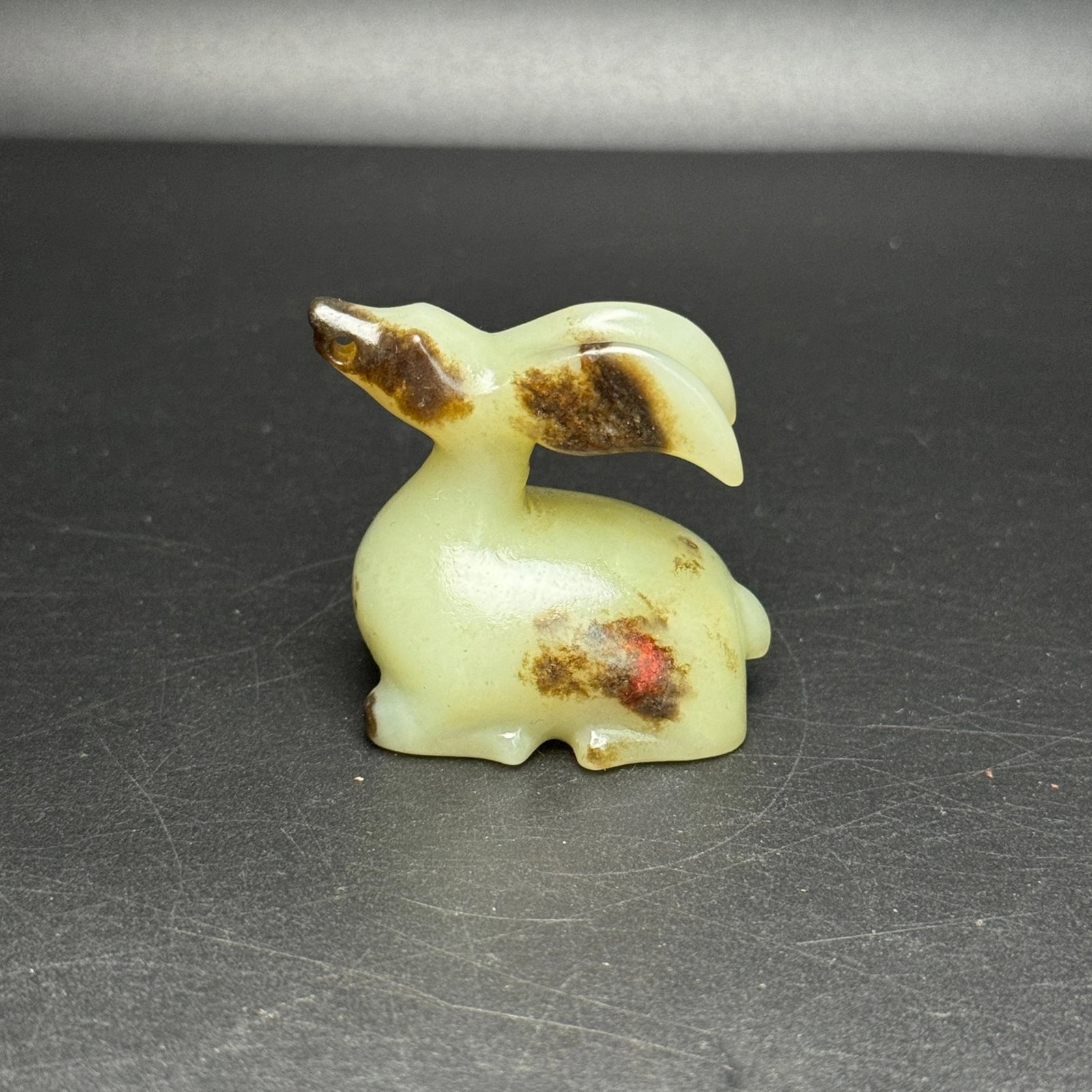 An Exquisite White Jade Deer Ornament: An Exquisite White Jade Deer Ornament,Qing Dynasty,China,Size:39mmx38mmx28mm,Weight:48g 白玉鹿摆件,中国清代