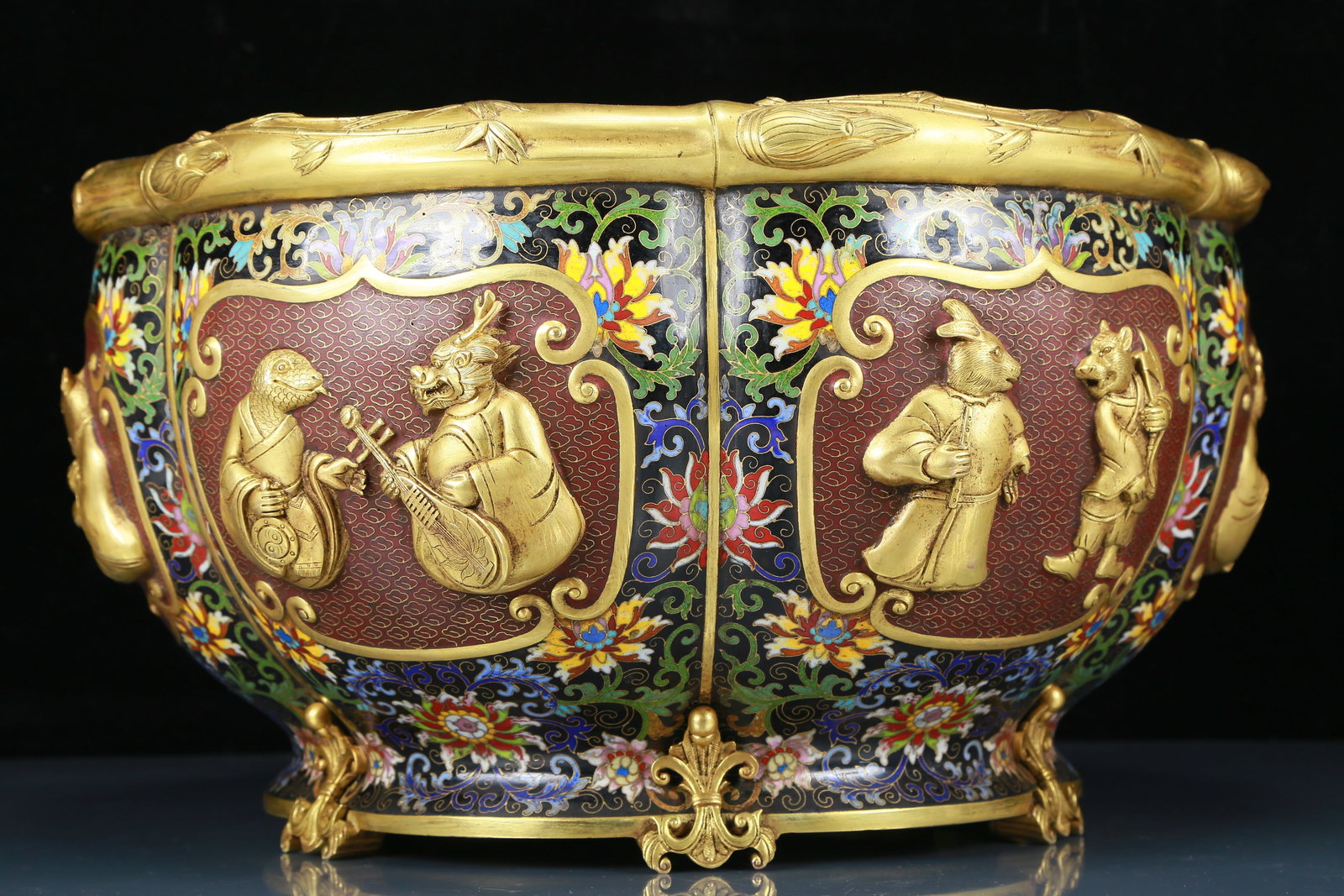 A Huge Cloisonne Lotus Pattern Animals Vat - 5