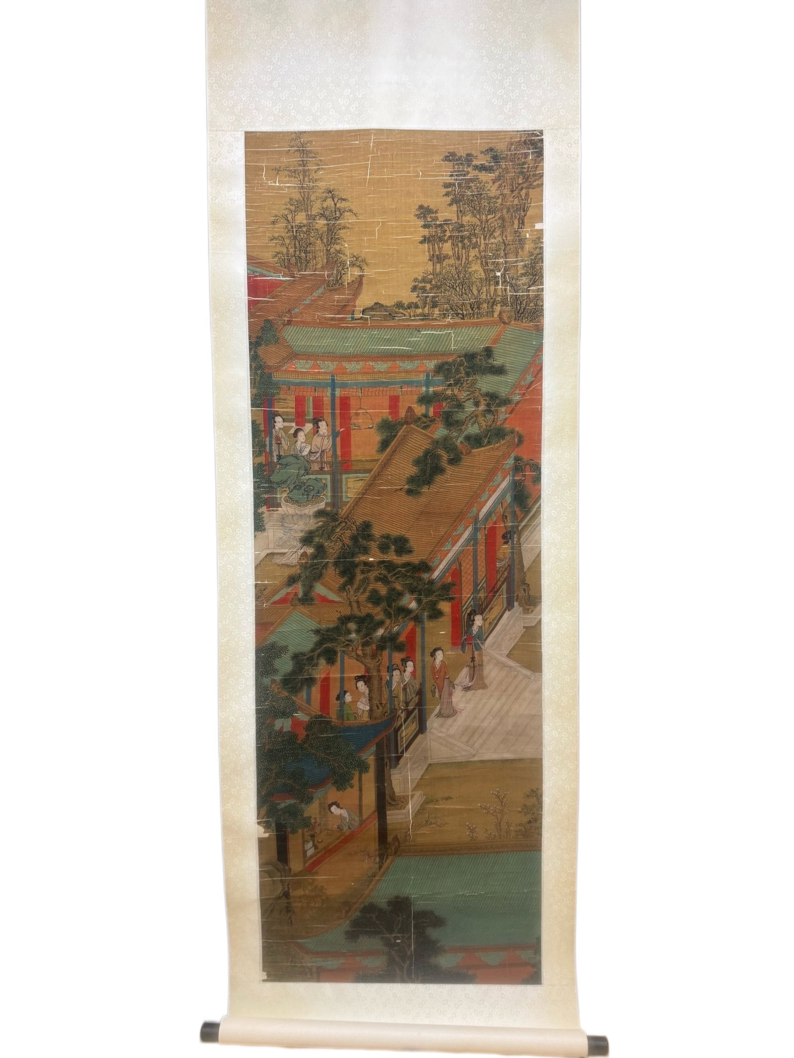 A Chinese Vertical Scroll Ink Painting of Character and Story on Silk: A Chinese Vertical Scroll Ink Painting of Character and Story on Silk,Chou Ying,Size:78.7inx27.6in 一幅中国水墨绢本人物故事Ĭ