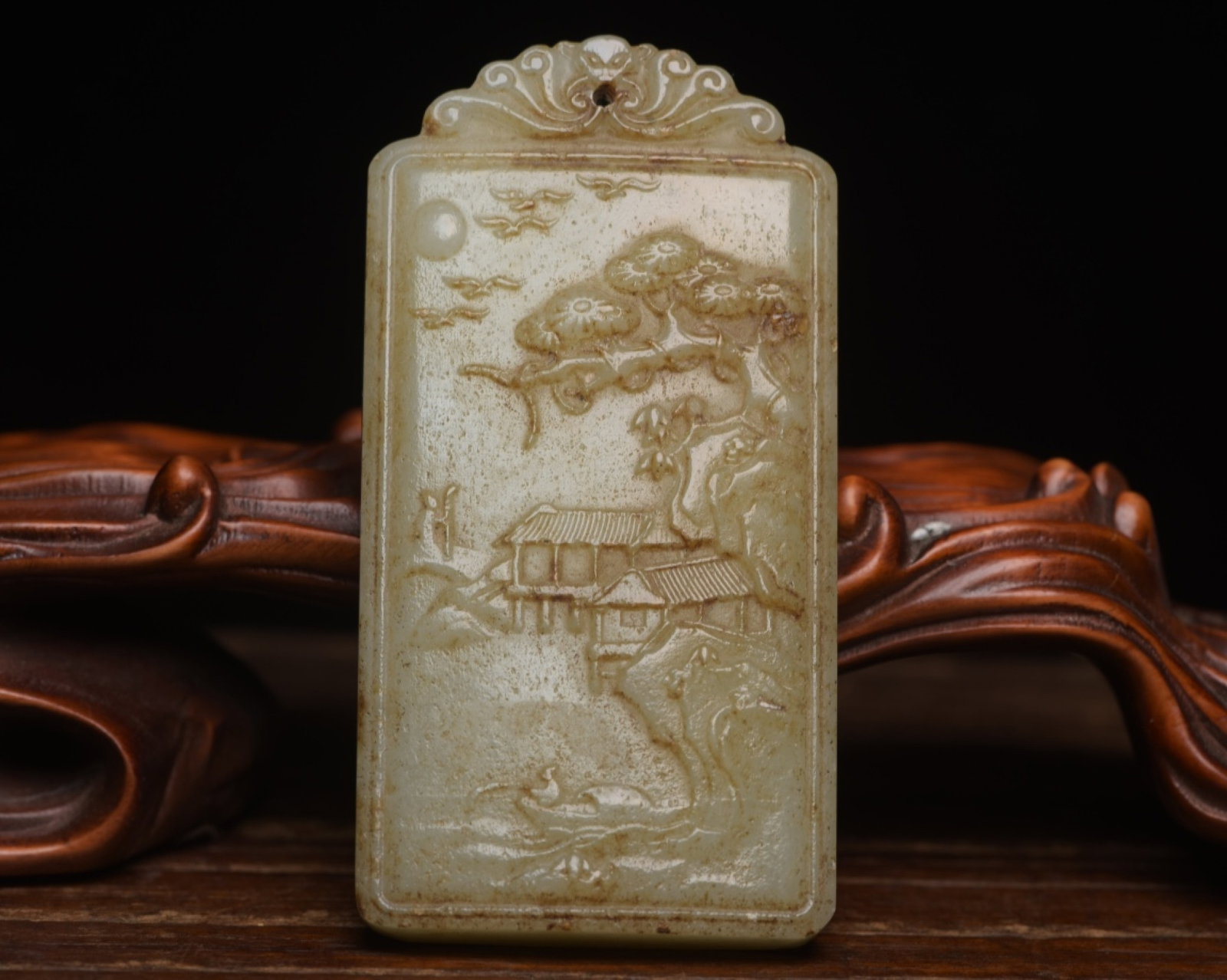 An Exquisite White Jade Landscape and Figure Pattern Pendant,with poem: An Exquisite White Jade Landscape and Figure Pattern Pendant,with poem,Qing Dynasty,China,Size:3inx1.5inx0.4in,Weight:76g 白玉山水人物纹牌,带ť