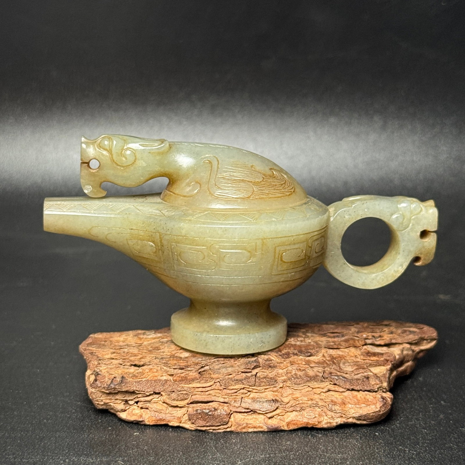 An Exquisite White Jade Dragon Pattern Pot - 2