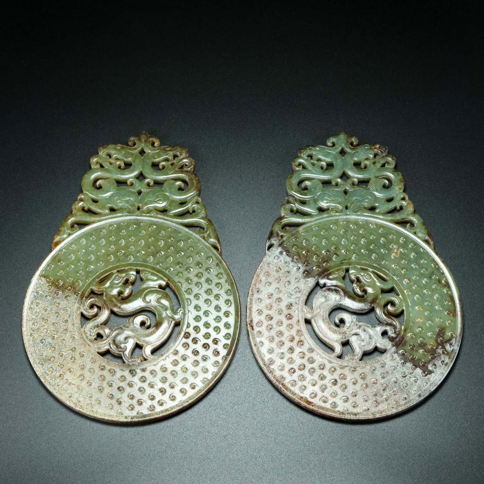 A Pair of Exquisite Yellow Jade Chi-Dragon Pattern Ornaments: A Pair of Exquisite Yellow Jade Chi-Dragon Pattern Ornaments,Qing Dynasty,China,Size:7.1inx4.7inx0.3in,Weight:425g 一对黄玉螭龙纹摆件,中