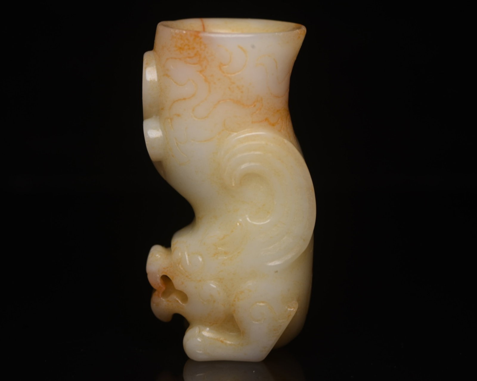 An Exquisite White Jade Auspicious Beast Pattern Cup: An Exquisite White Jade Auspicious Beast Pattern Cup,Qing Dynasty,China,Size:2.8inx1.5inx1.3in,Weight:147g 白玉瑞兽纹杯子,中国清代