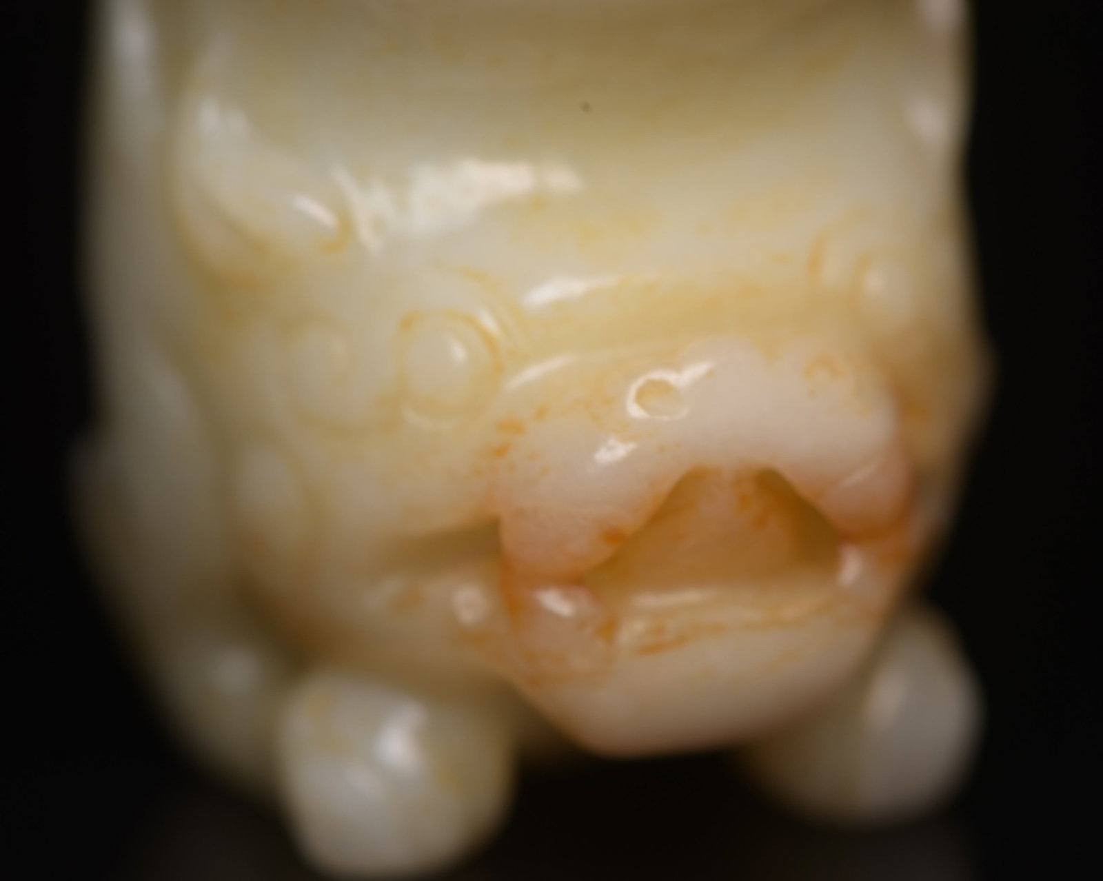 An Exquisite White Jade Auspicious Beast Pattern Cup - 8