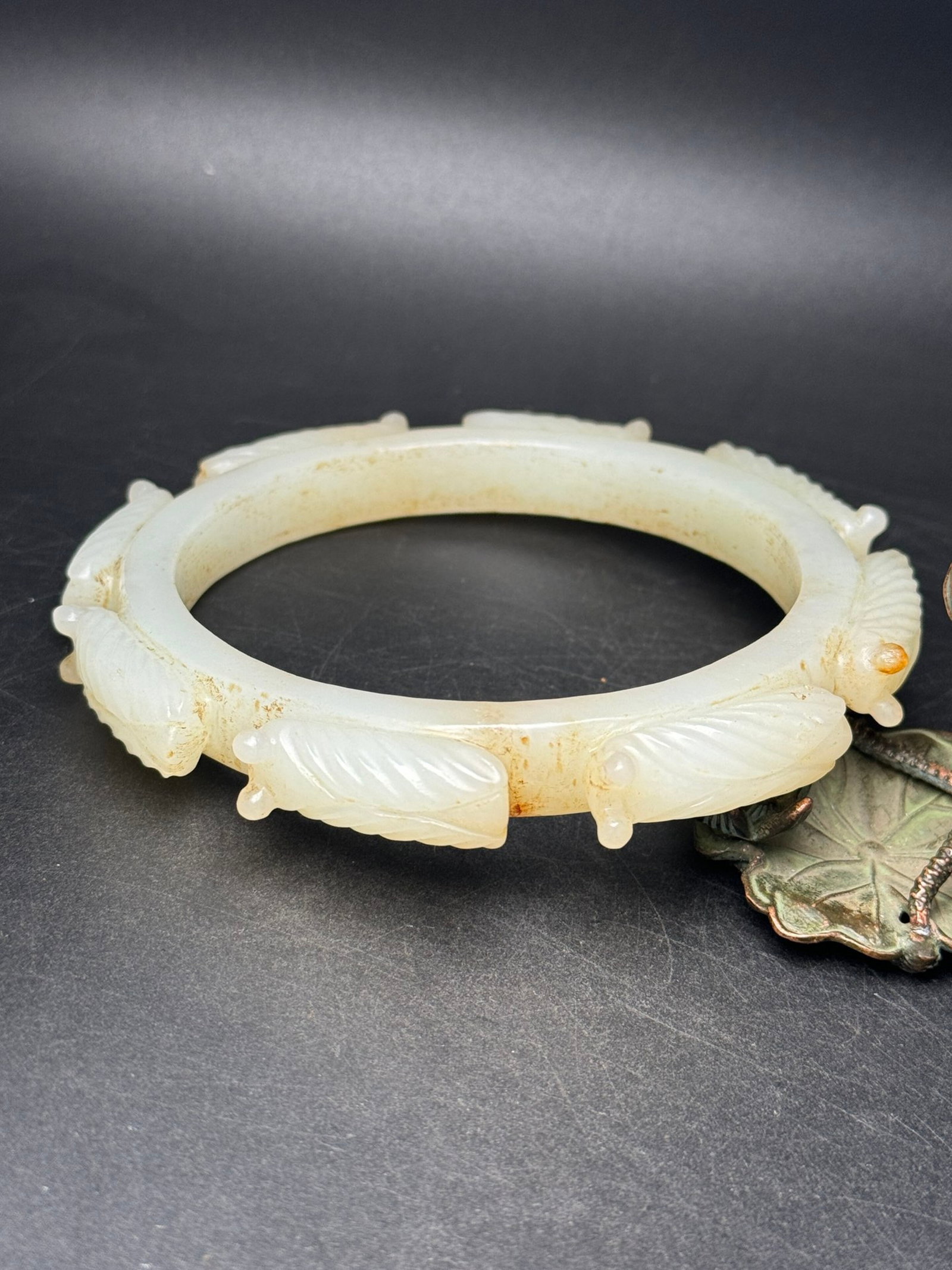 An Exquisite White Jade Cicada Pattern Pendant - 5