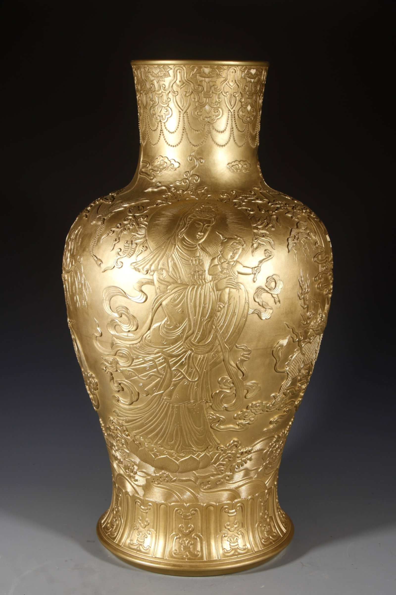 A Huge Gold Ground Carving Statue of Child-Granting Avalokitesvara Vase (1 of 9)