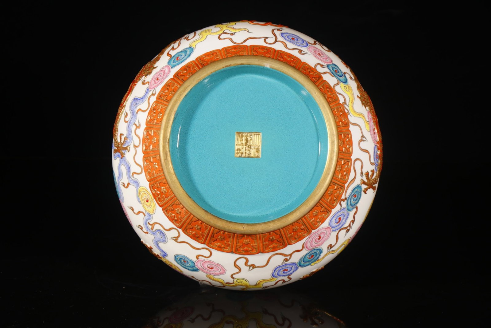 A Rare Enamel Auspicious Cloud and Dragon Pattern Vase - 7