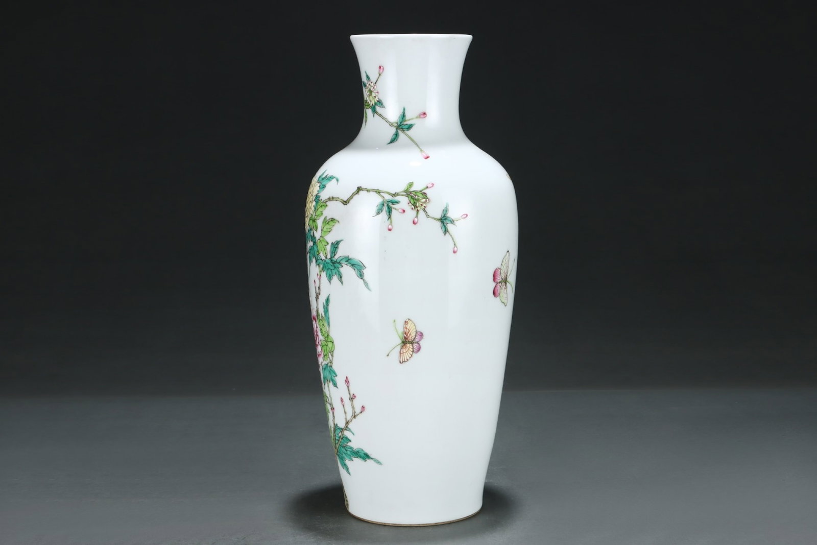 A Rare Famille-Rose Flower and Butterfly Pattern Vase,with Chinese Vertical Scroll Ink Painting on: A Rare Famille-Rose Flower and Butterfly Pattern Vase,with Chinese Vertical Scroll Ink Painting on Silk,Qing Dynasty,China,Qianlong Six-character Mark,Size:(Porcelain)14.8inx6.5in,(Without frame)25.2i