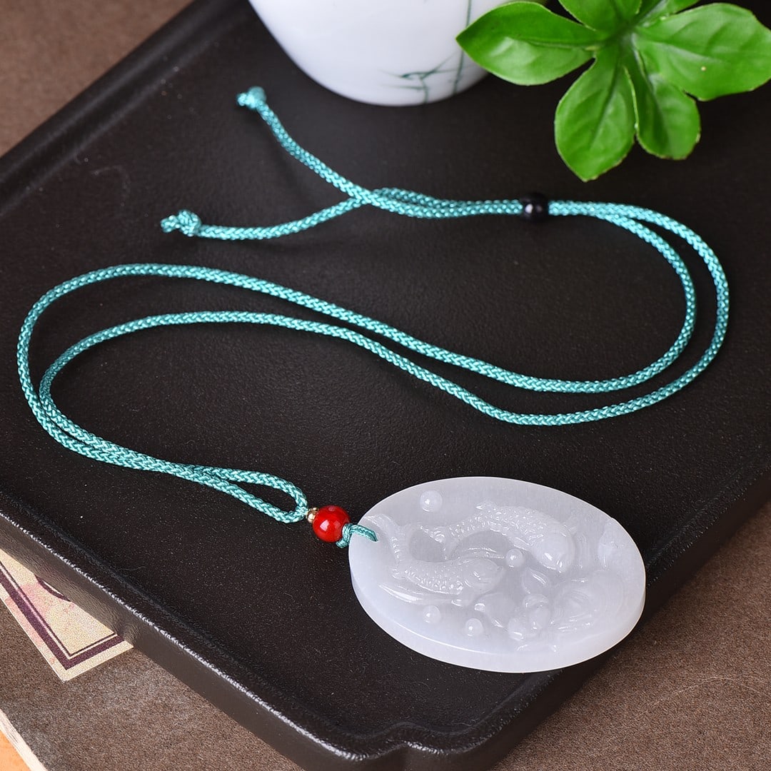 An Exquisite White Jade Fish Pattern Pendant - 5